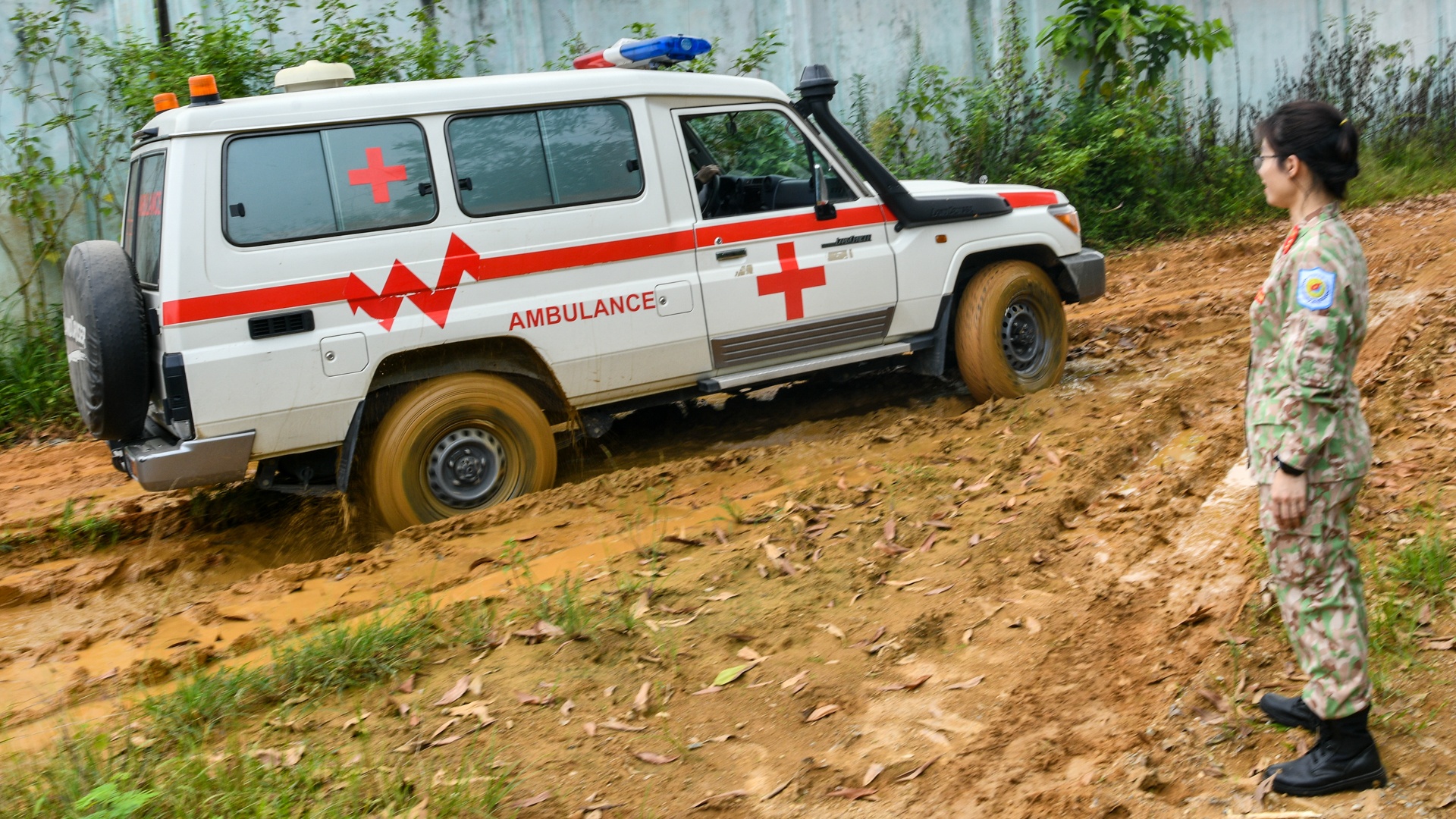 Gin giu hoa binh LHQ anh 10