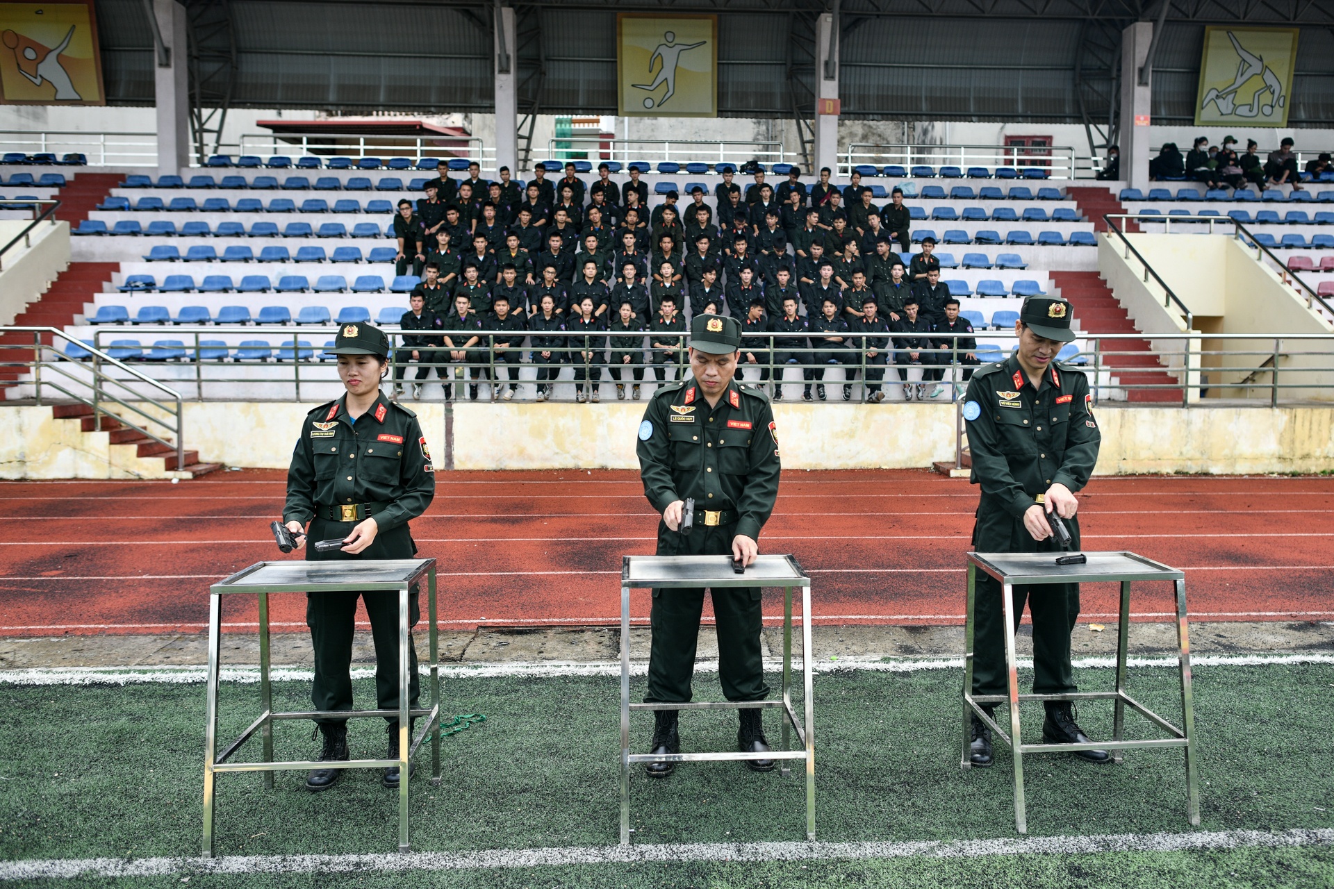 Gin giu hoa binh LHQ anh 12