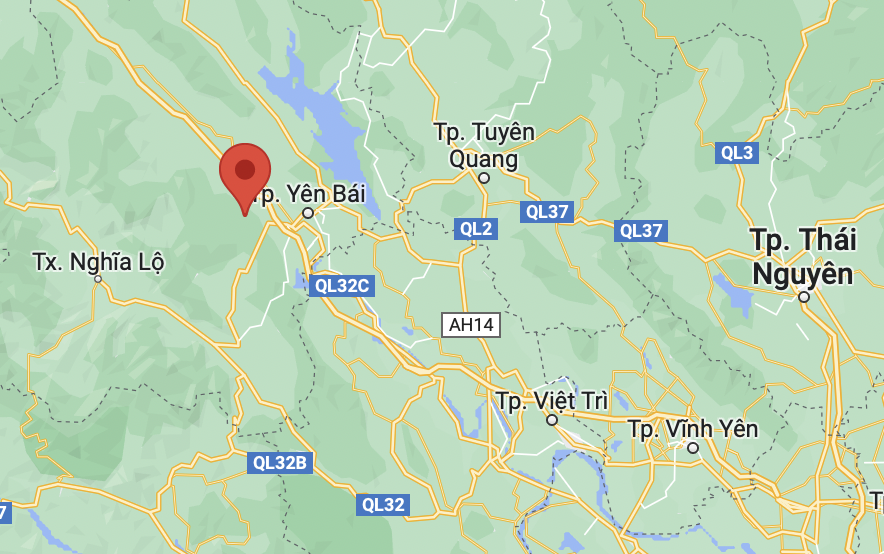 xe khach dam xe tai anh 1