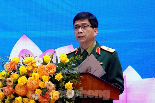 nu si quan GGHB anh 1