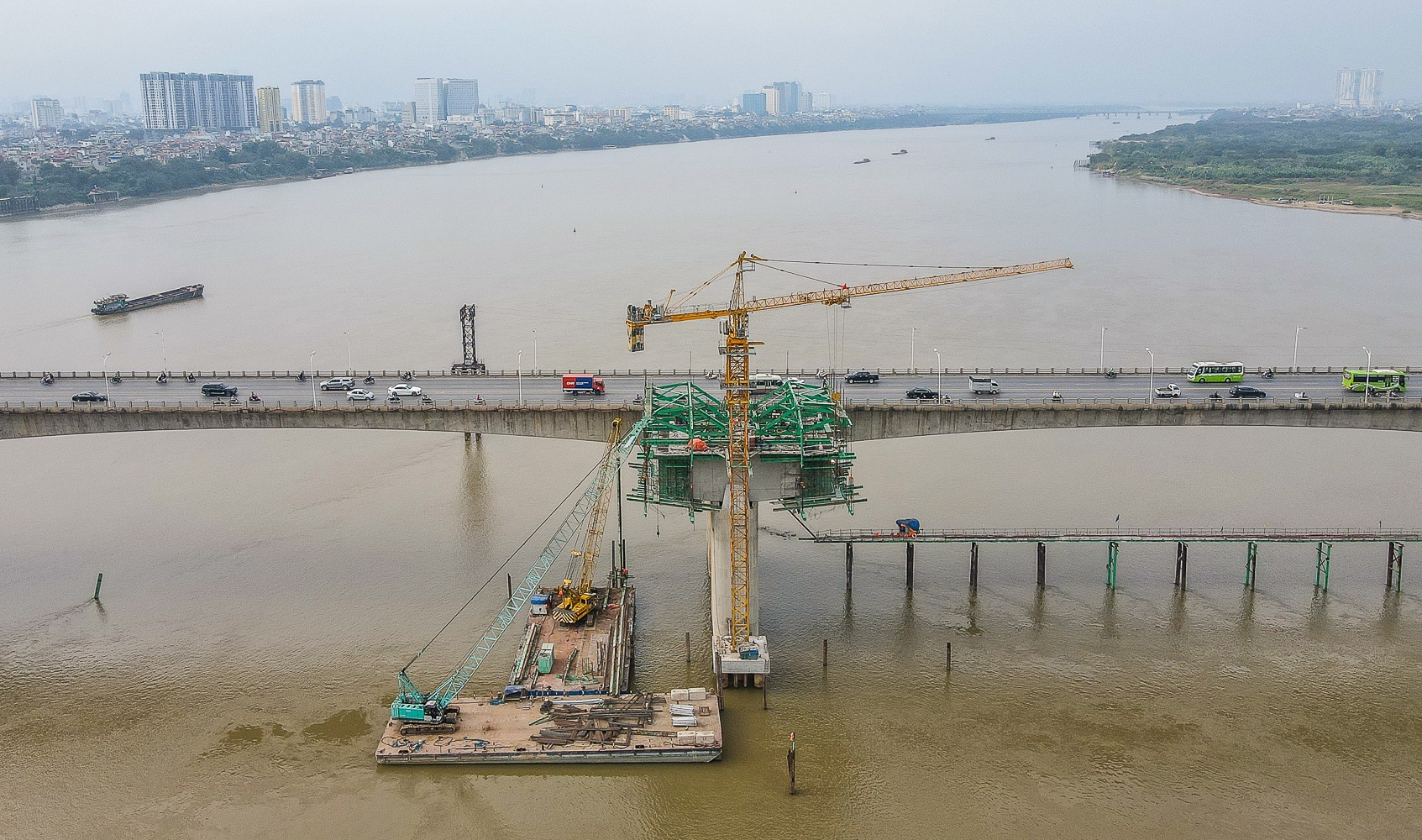Tien do cau vinh tuy anh 7