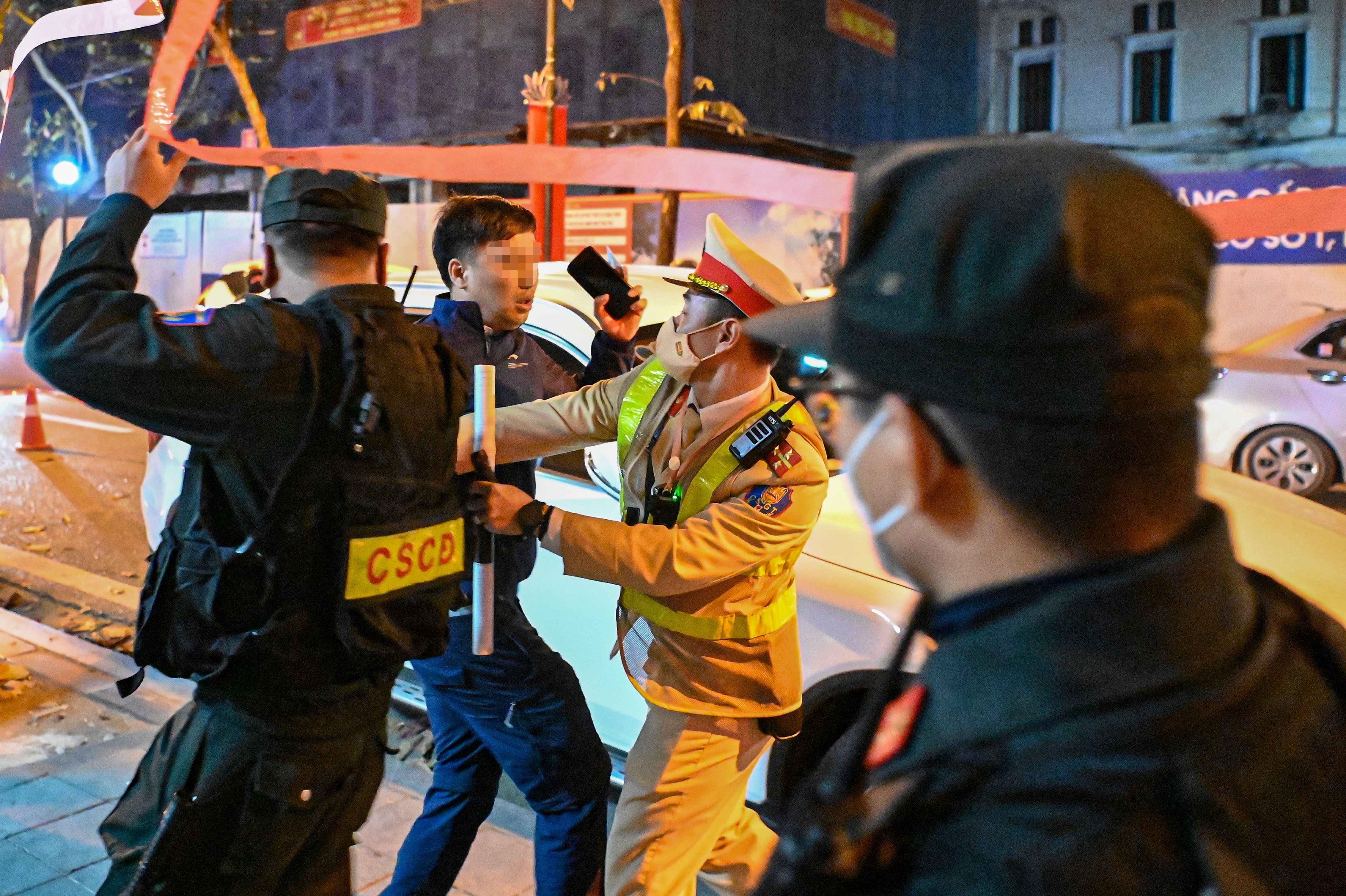 vi pham day csgt anh 8