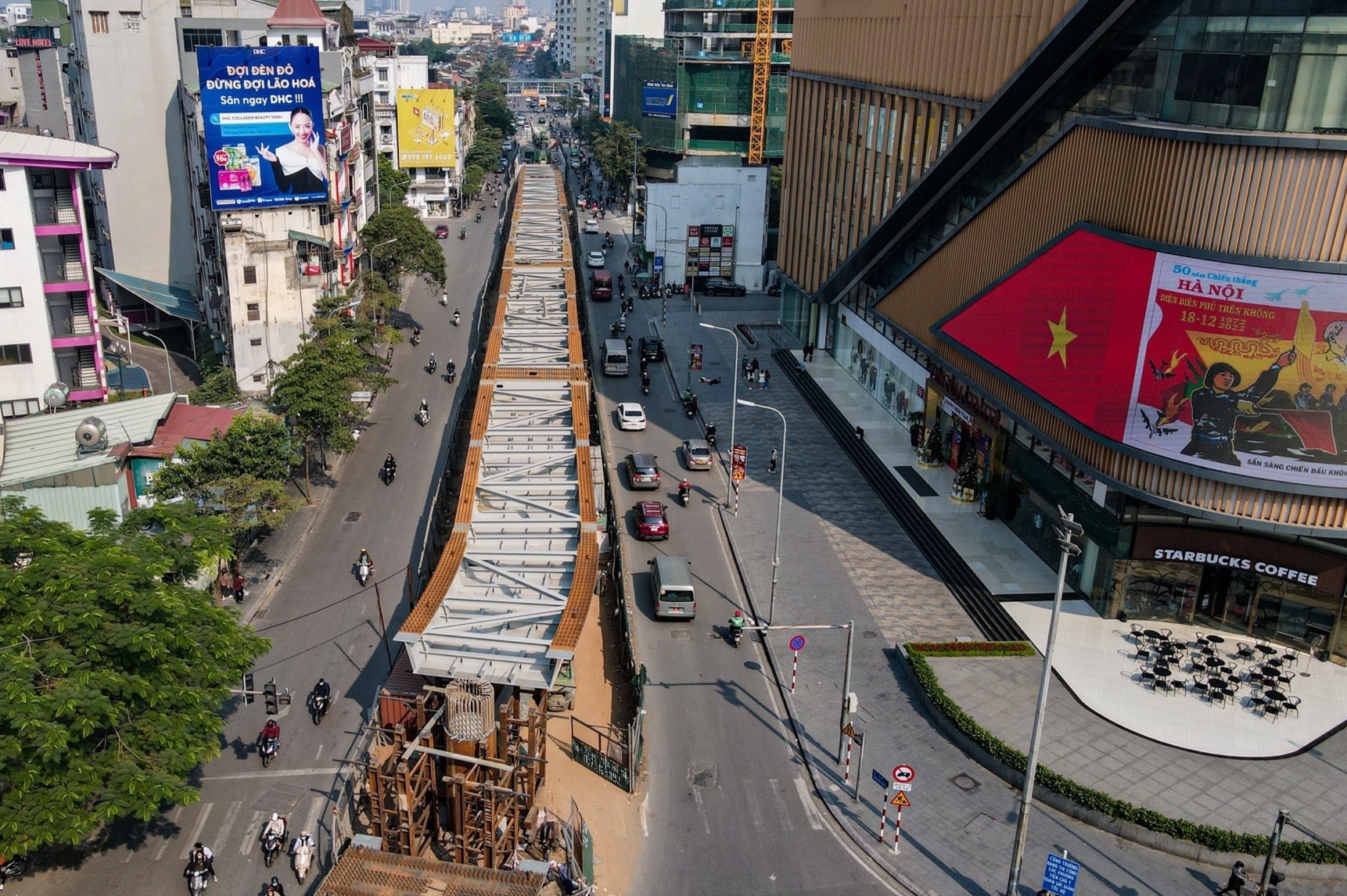 Cau vuot tram ty hinh chu C thi cong cham chap sau 2 lan lui tien do hinh anh