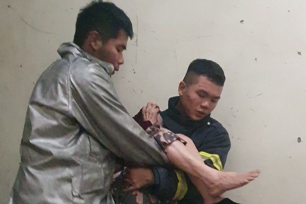 11 nguoi duoc cuu trong vu chay chung cu o Ha Noi hinh anh