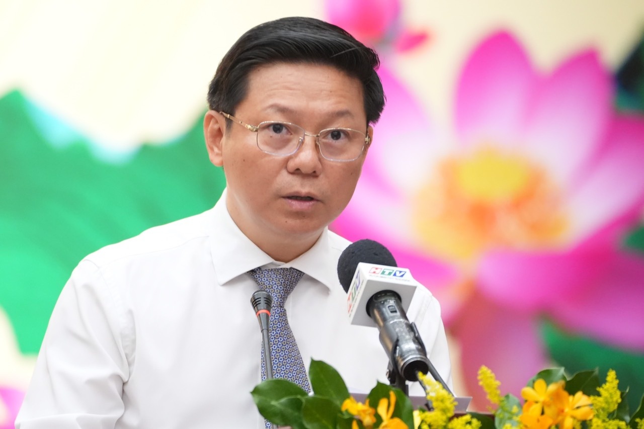 Xay dung nen bao chi chuyen nghiep, nhan van va hien dai hinh anh