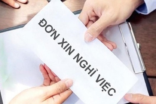 Pho giam doc so o Binh Phuoc xin nghi vi tinh than lam viec met moi hinh anh