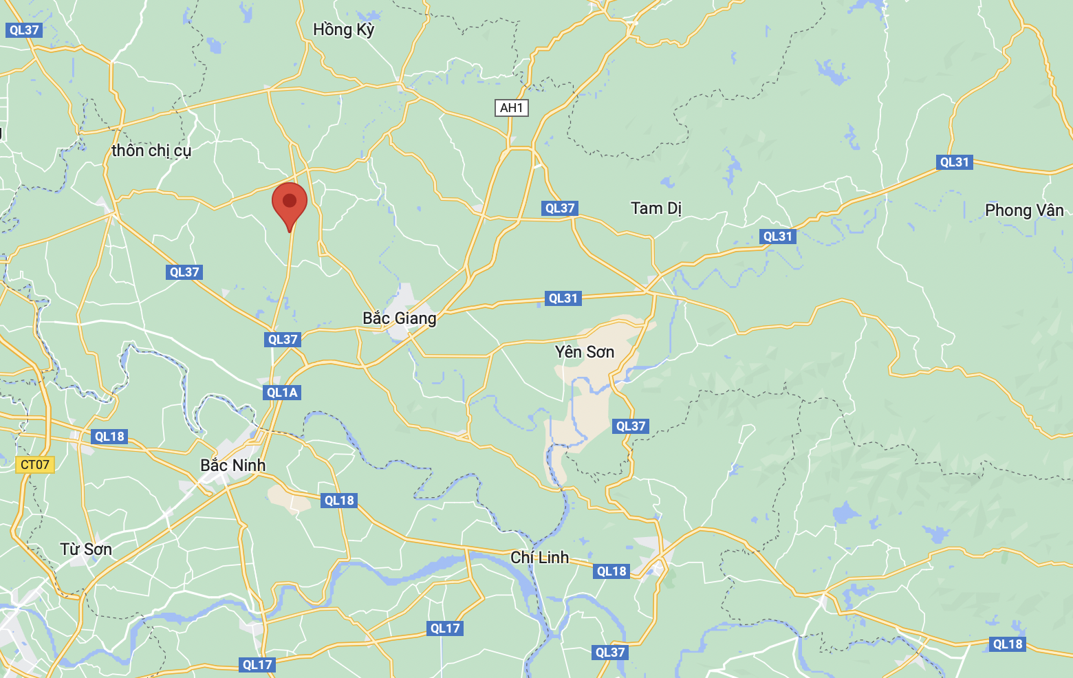 be gai roi xuong cong anh 2