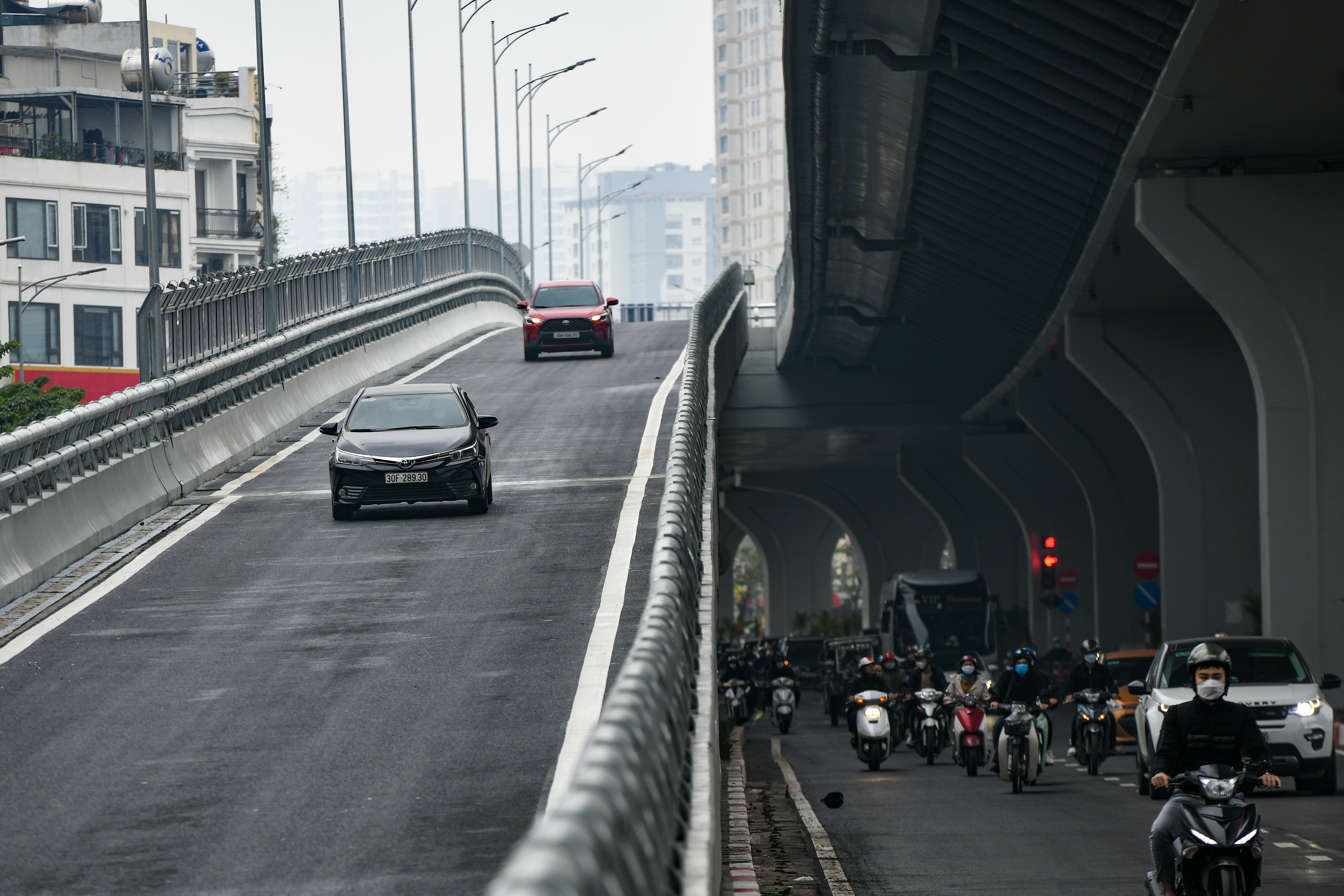 thong xe vanh dai 2 anh 8