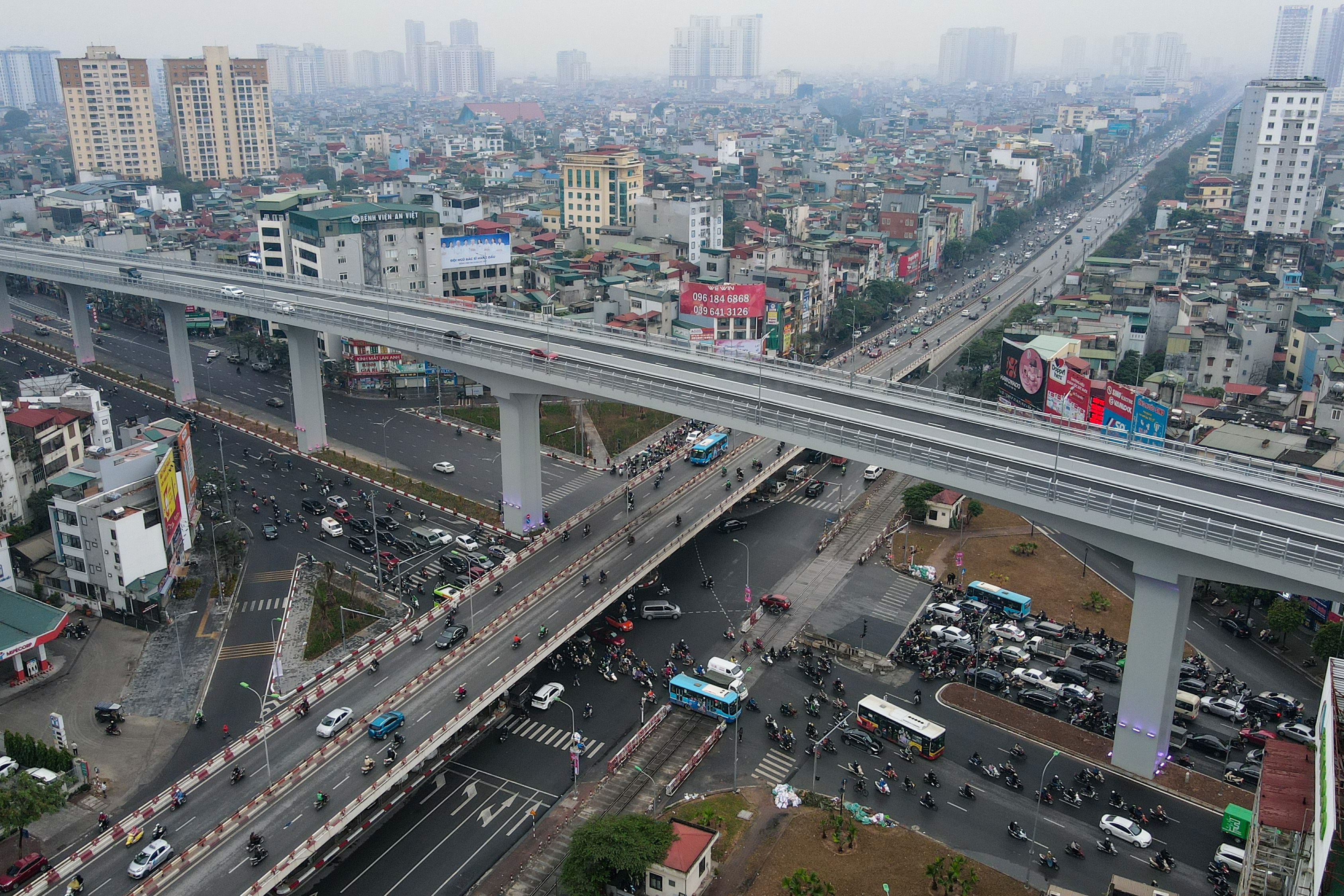 thong xe vanh dai 2 anh 5