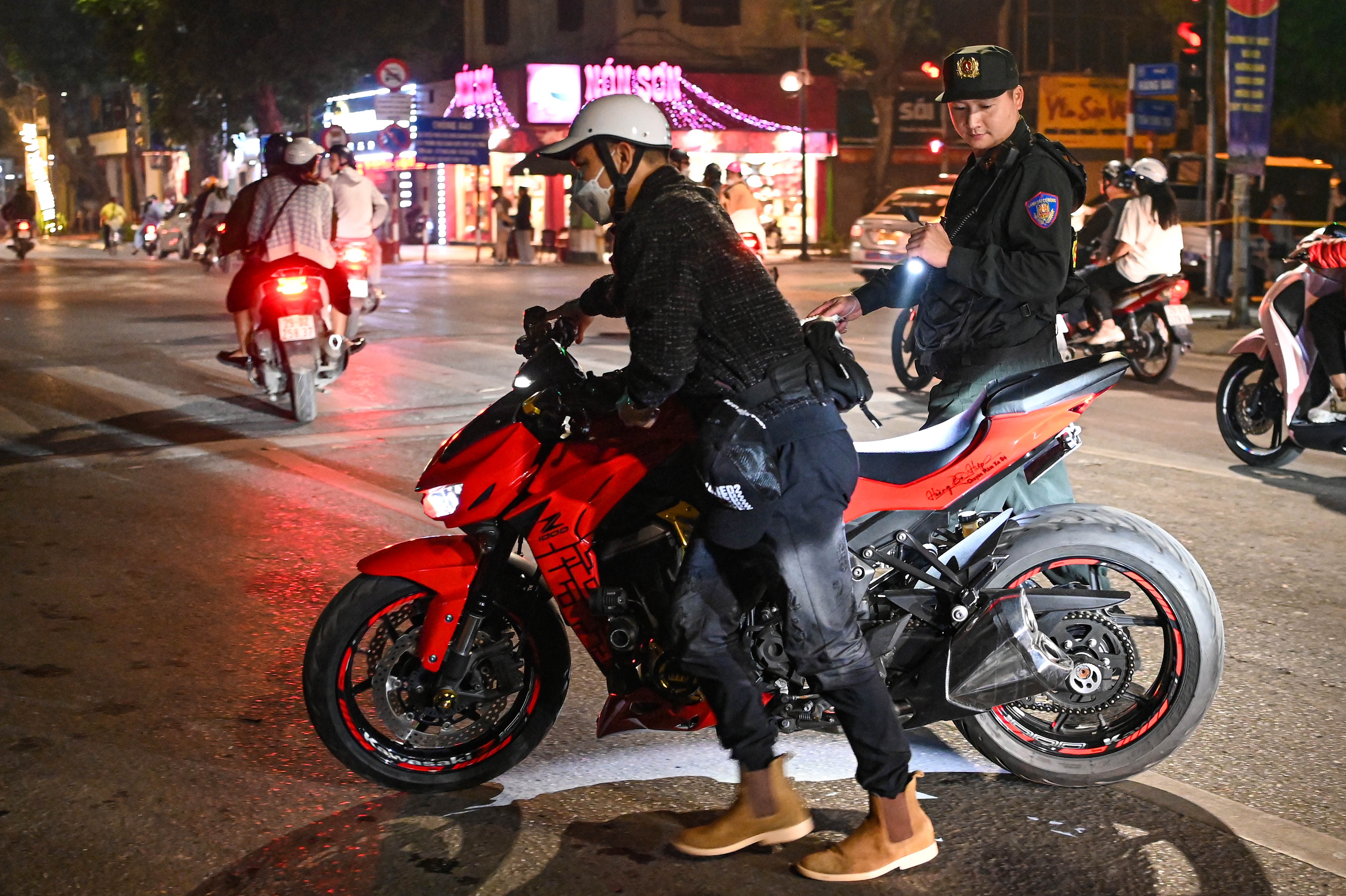 uống rượu lái xe ảnh 12 uong ruou lai xe anh 12