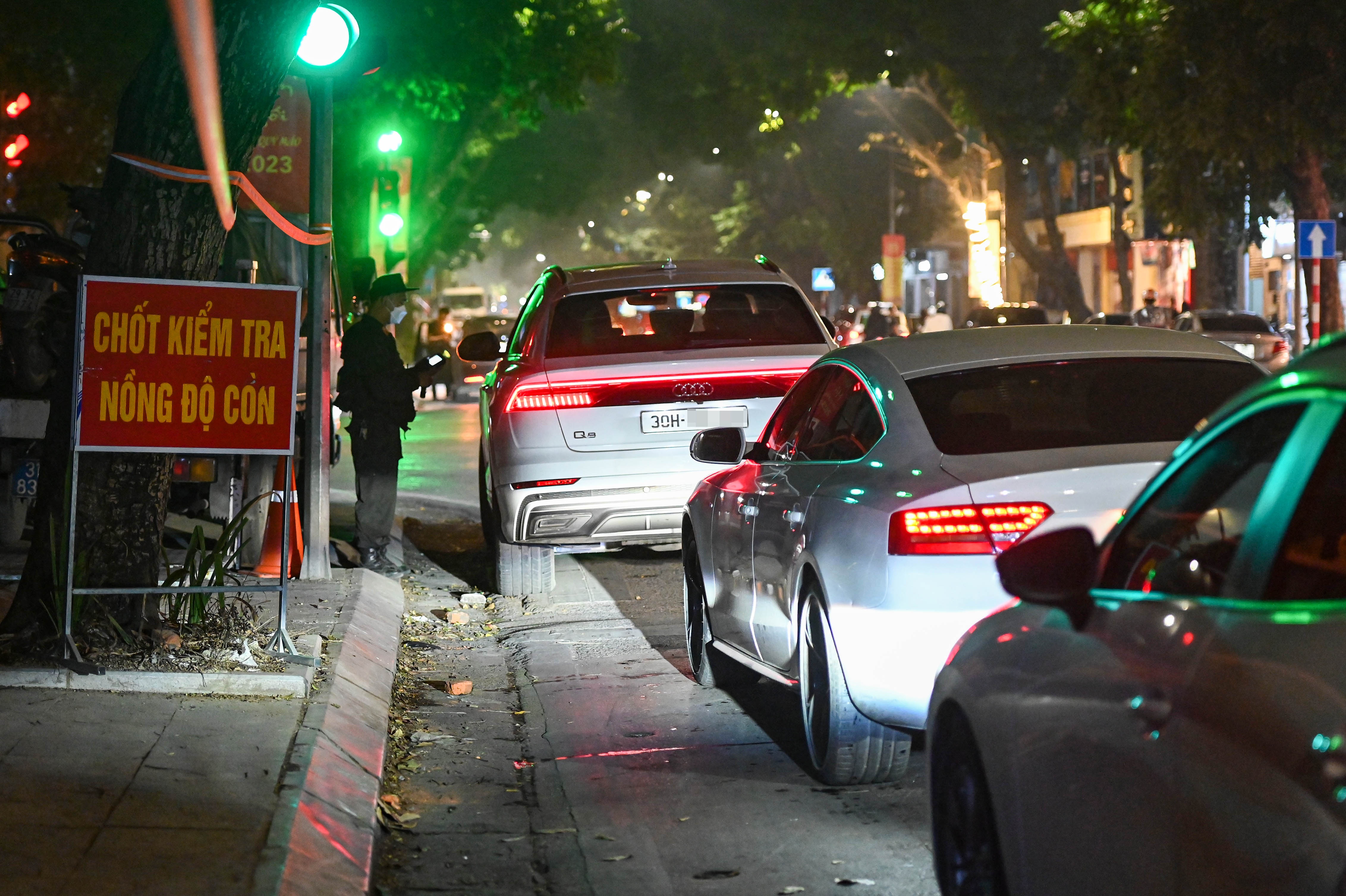 uong ruou lai xe anh 9