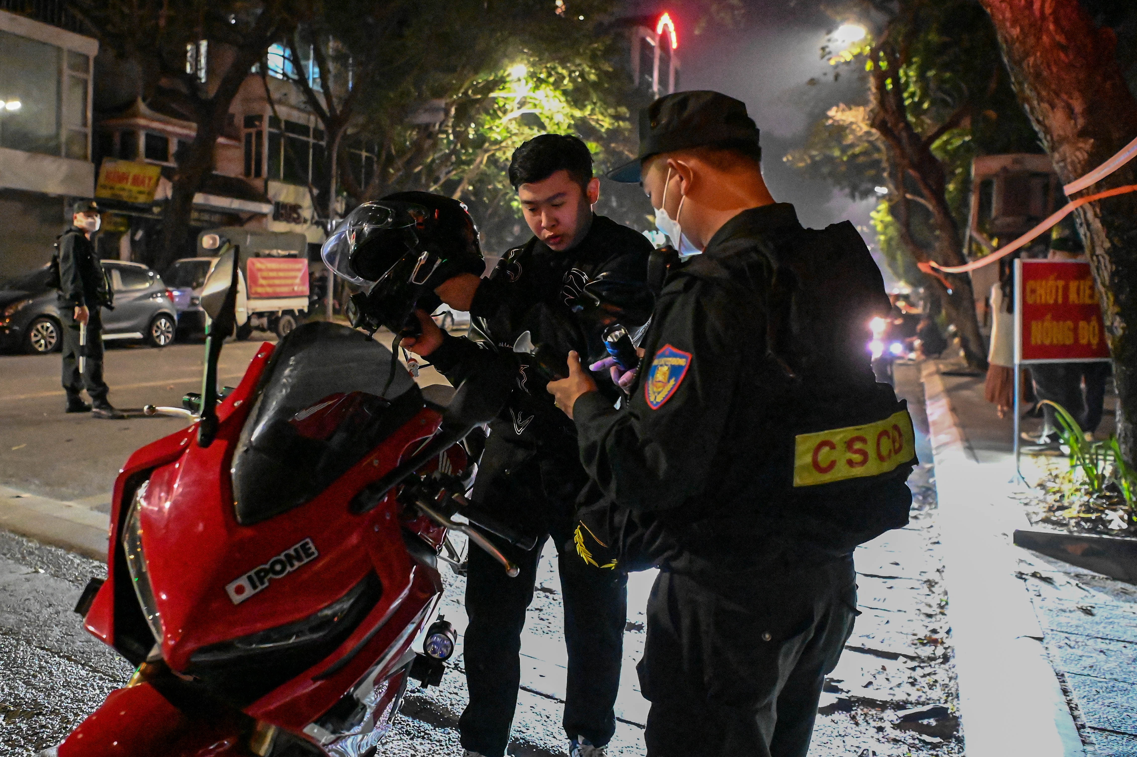 uống rượu lái xe ảnh 14 uong ruou lai xe anh 14