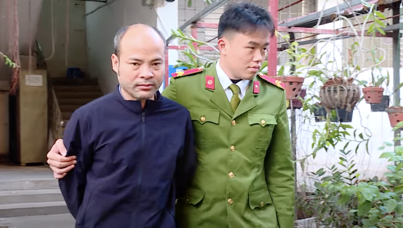 Mercedes tong chet nguoi anh 1