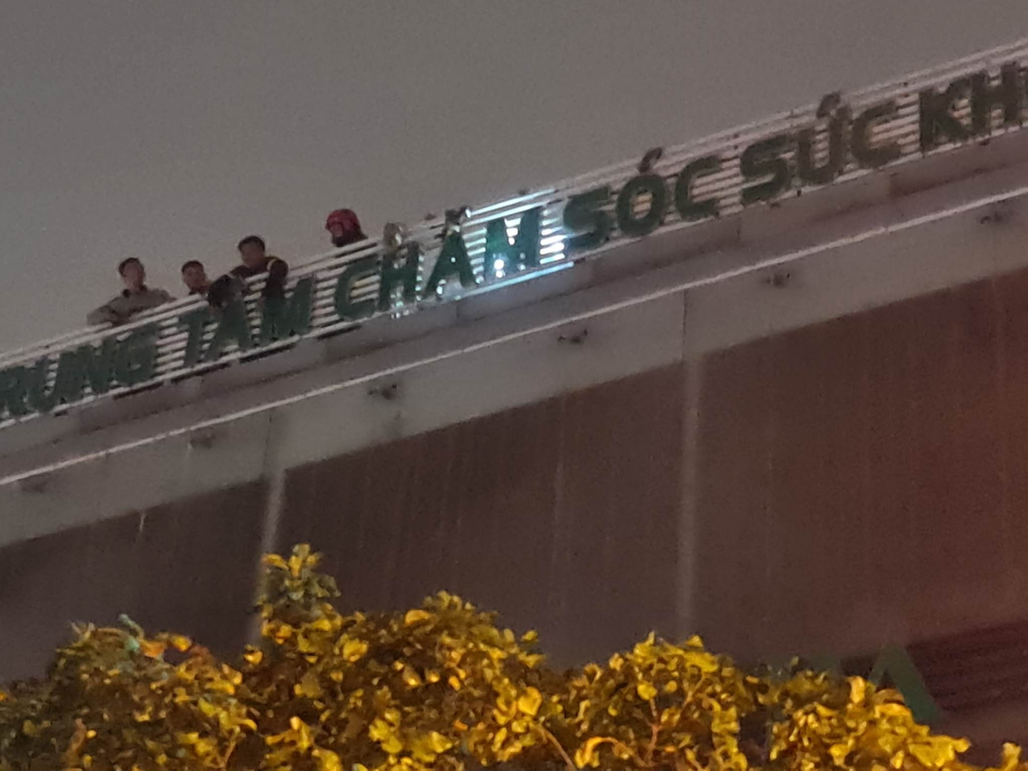 Chay quan massage o Ha Noi hinh anh