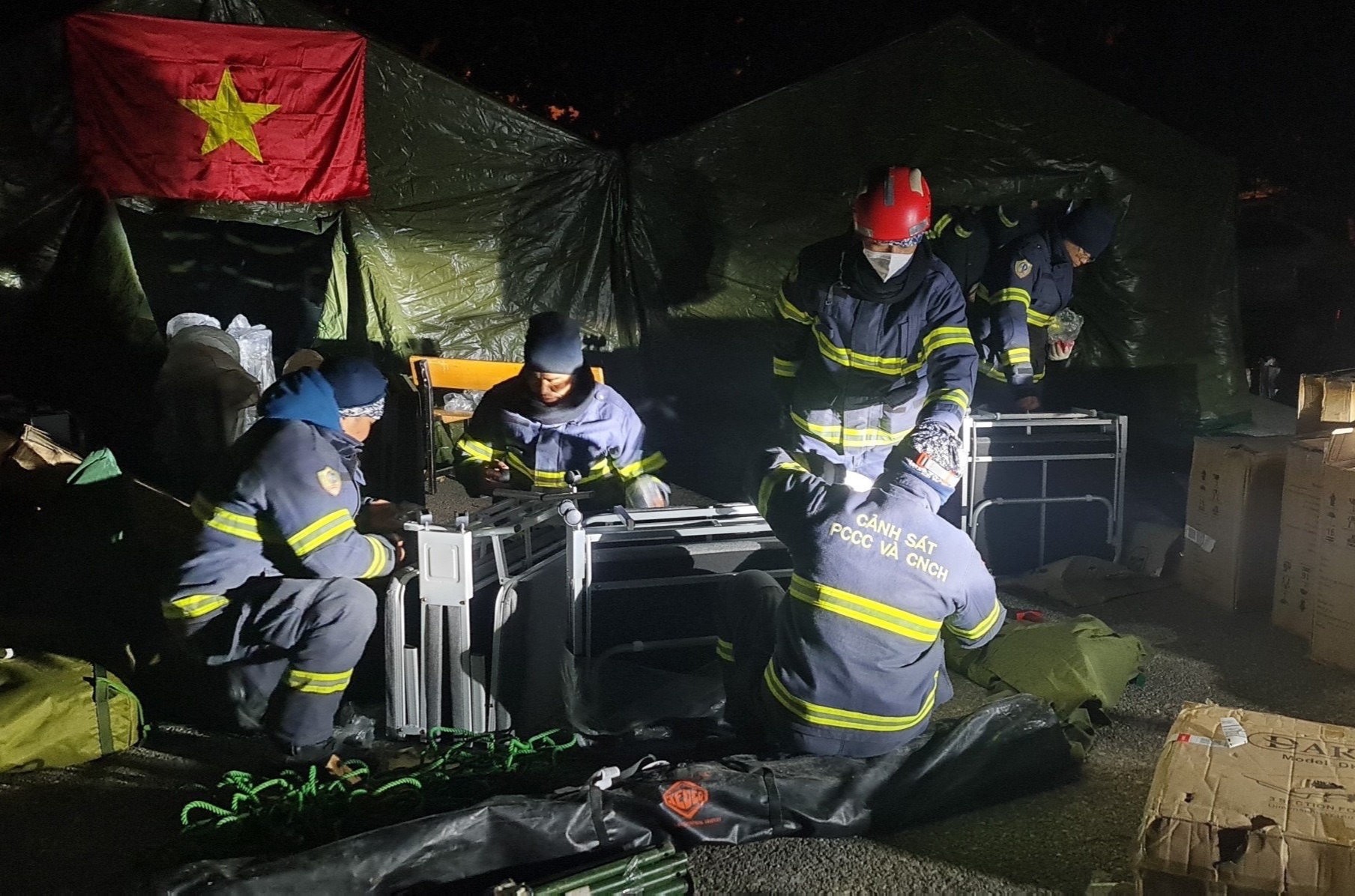 dong dat tho nhi ky anh 4