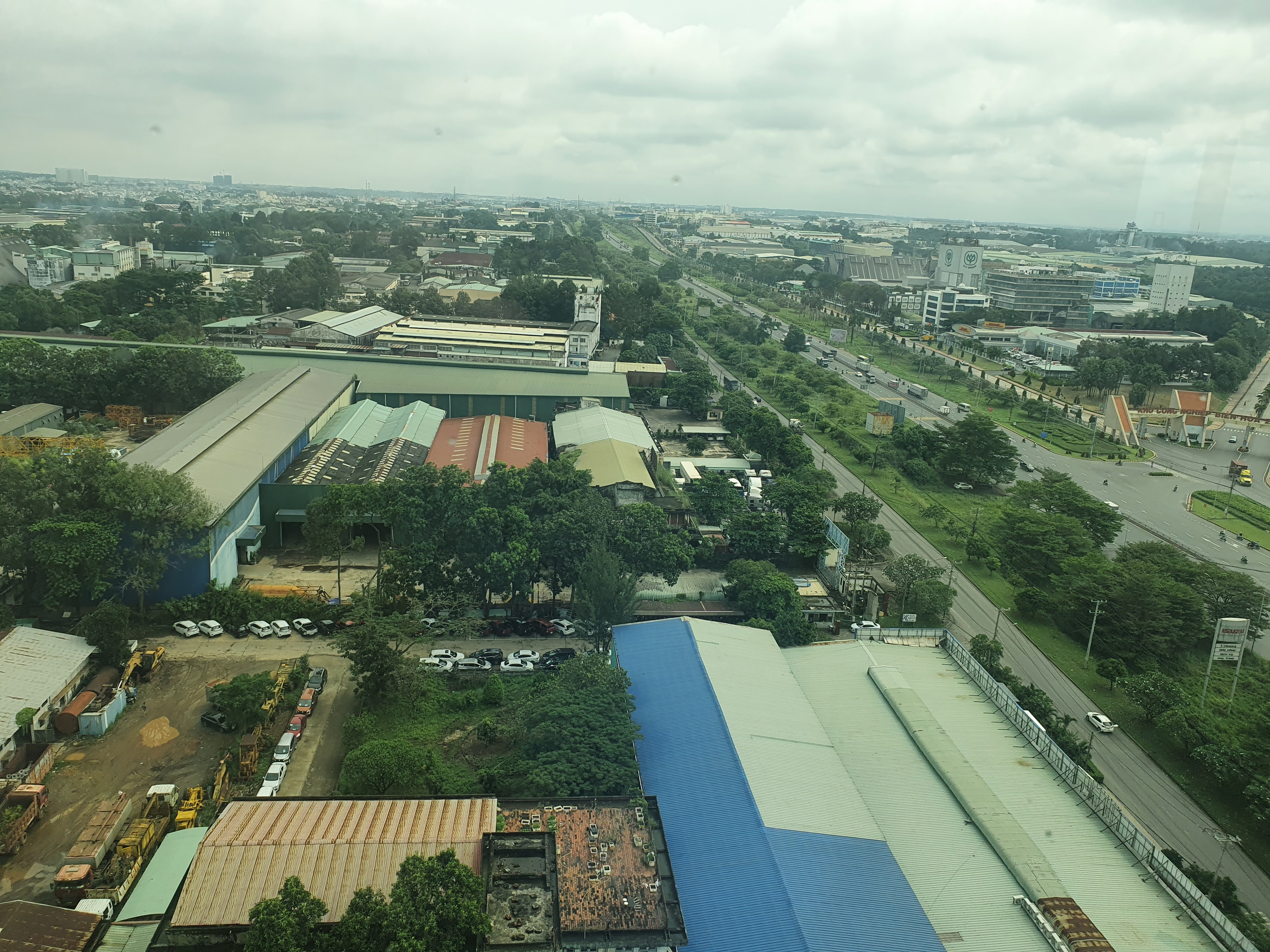 Sap het dat cho thue, Dong Nai muon trien khai 8 khu cong nghiep moi hinh anh