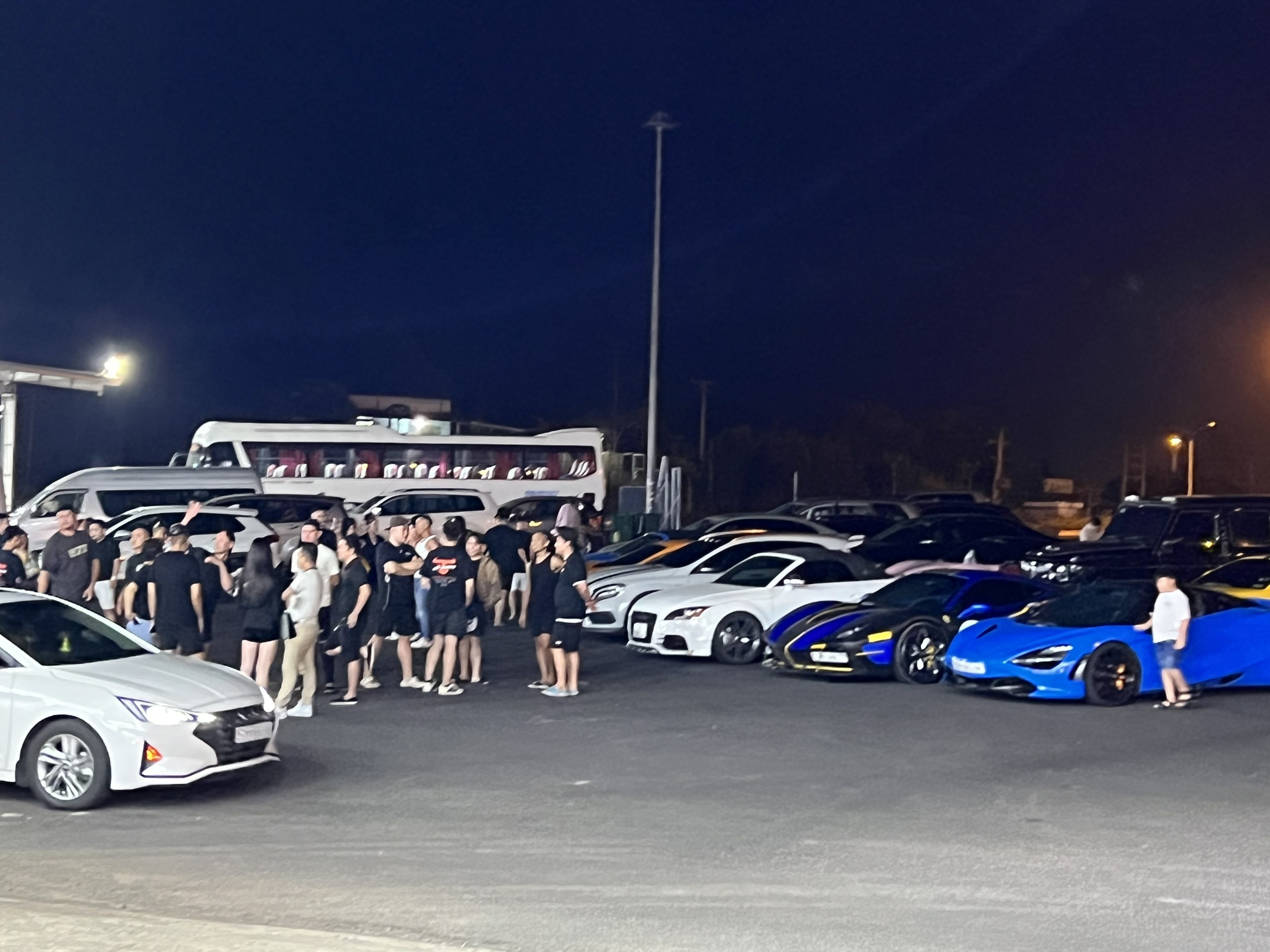 bat sieu xe TP.HCM anh 1