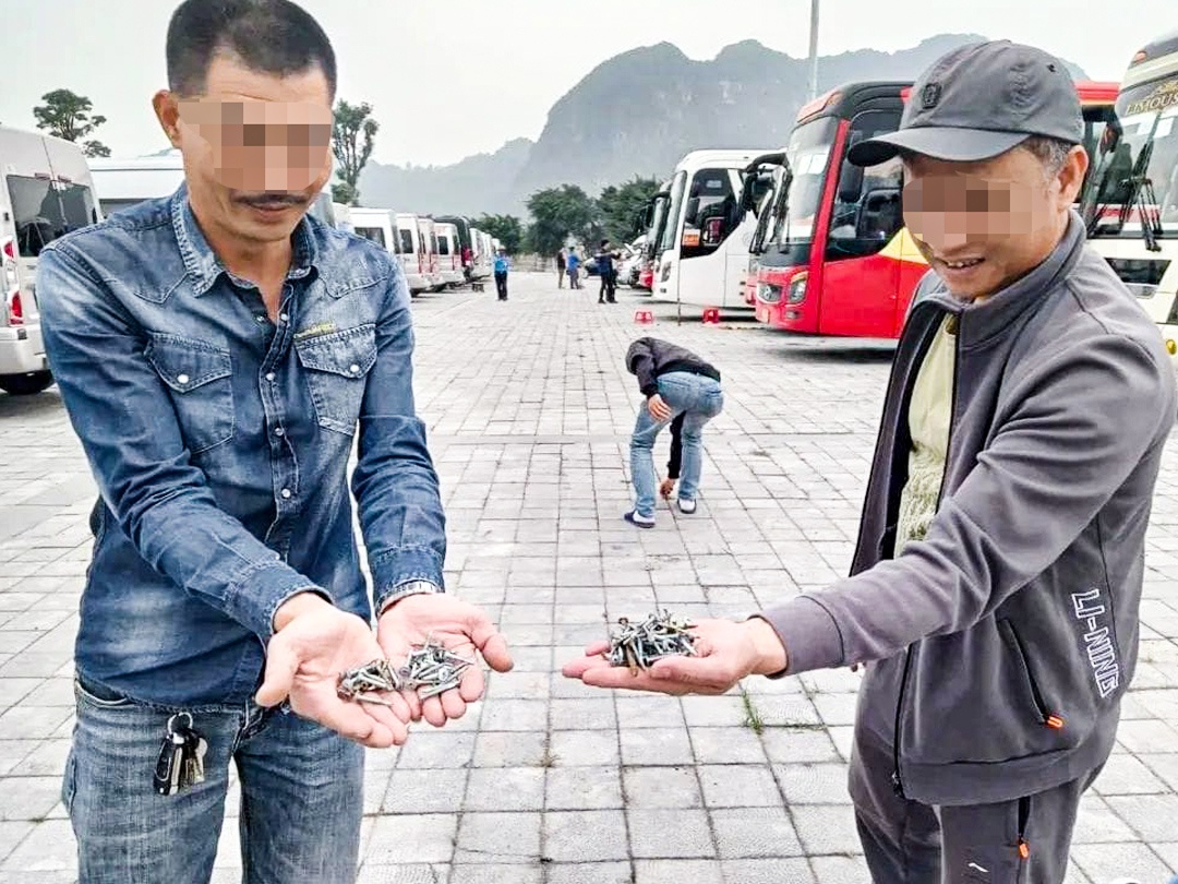 Cong an len tieng ve nghi van 'dinh tac' trong bai do xe chua Tam Chuc hinh anh