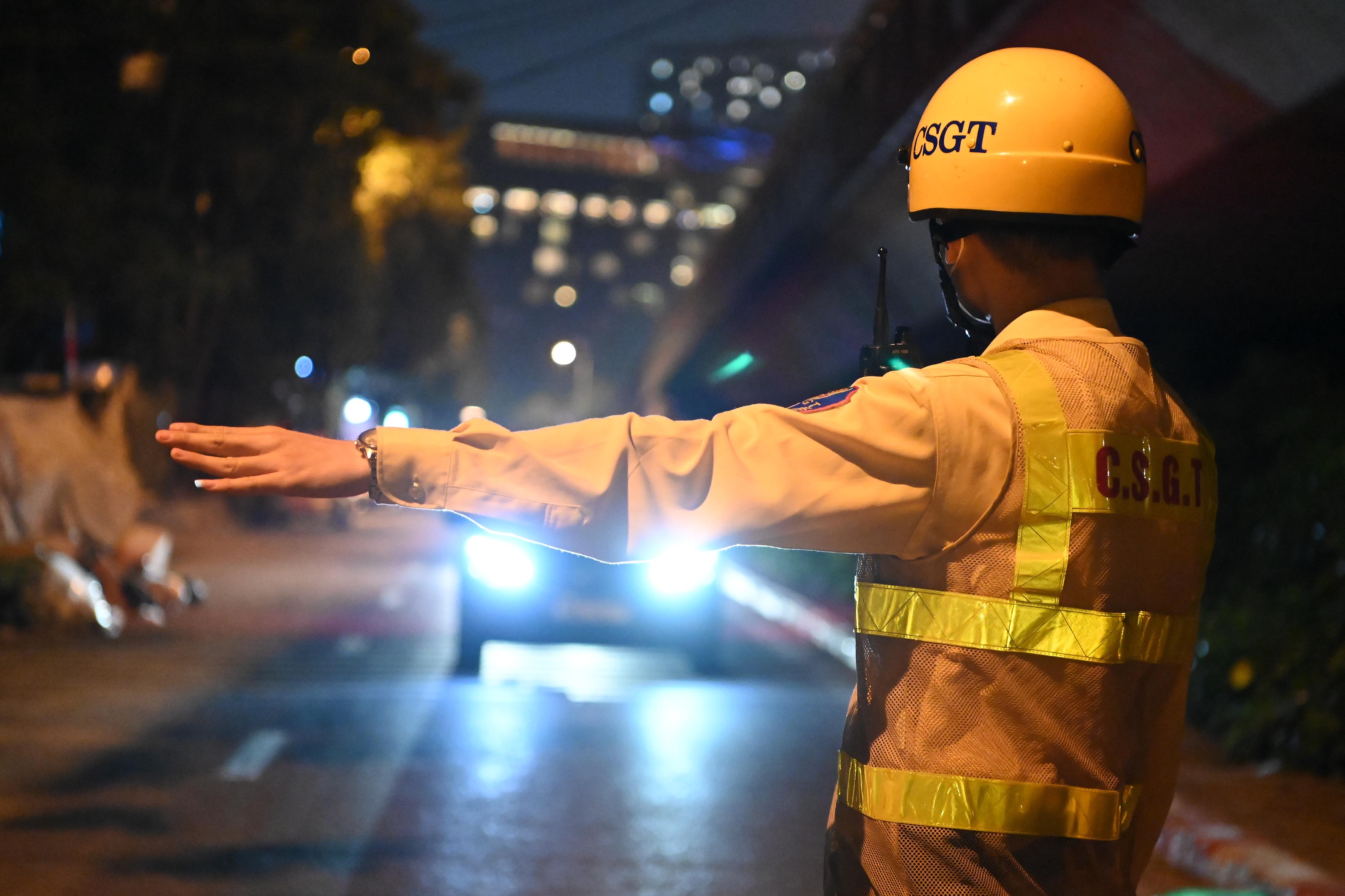 CSGT hoa trang anh 7