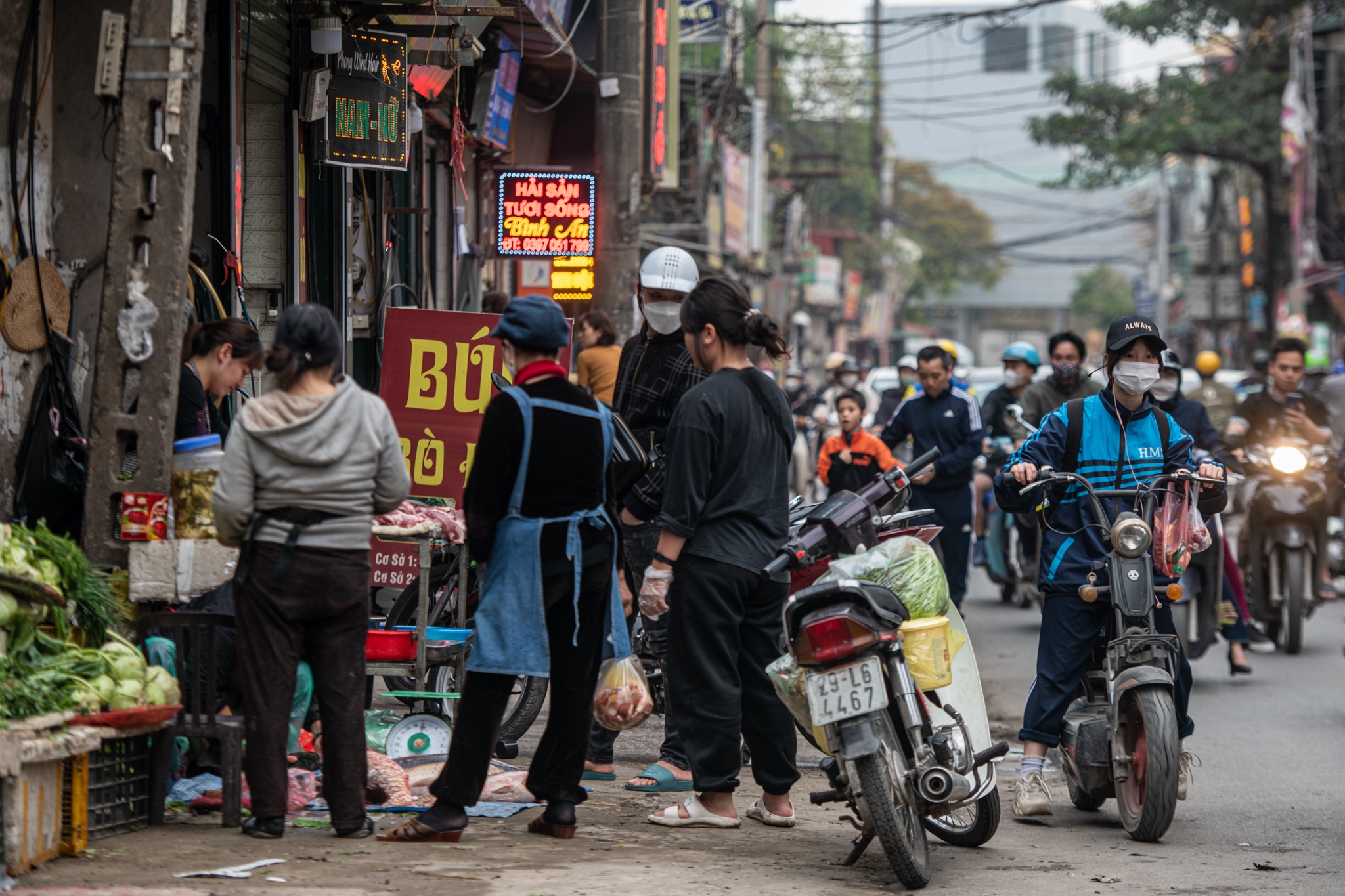 tac duong Dinh Cong anh 3