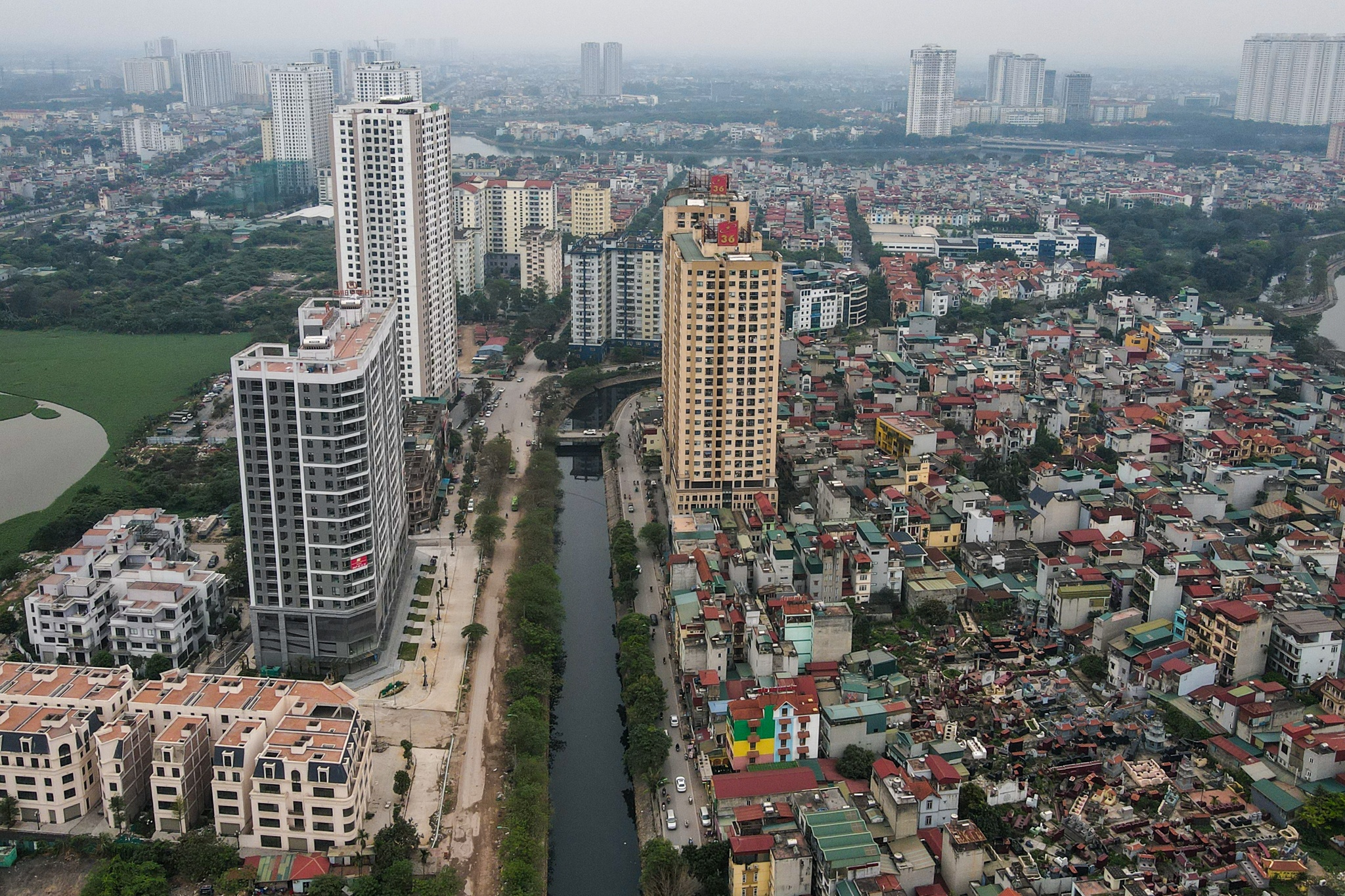 tac duong Dinh Cong anh 13