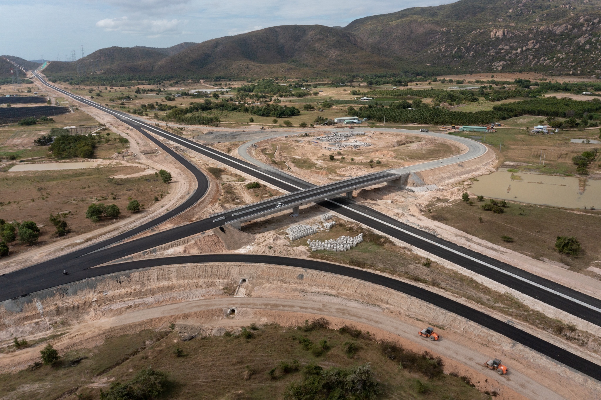 Thuc tien do du an anh 2