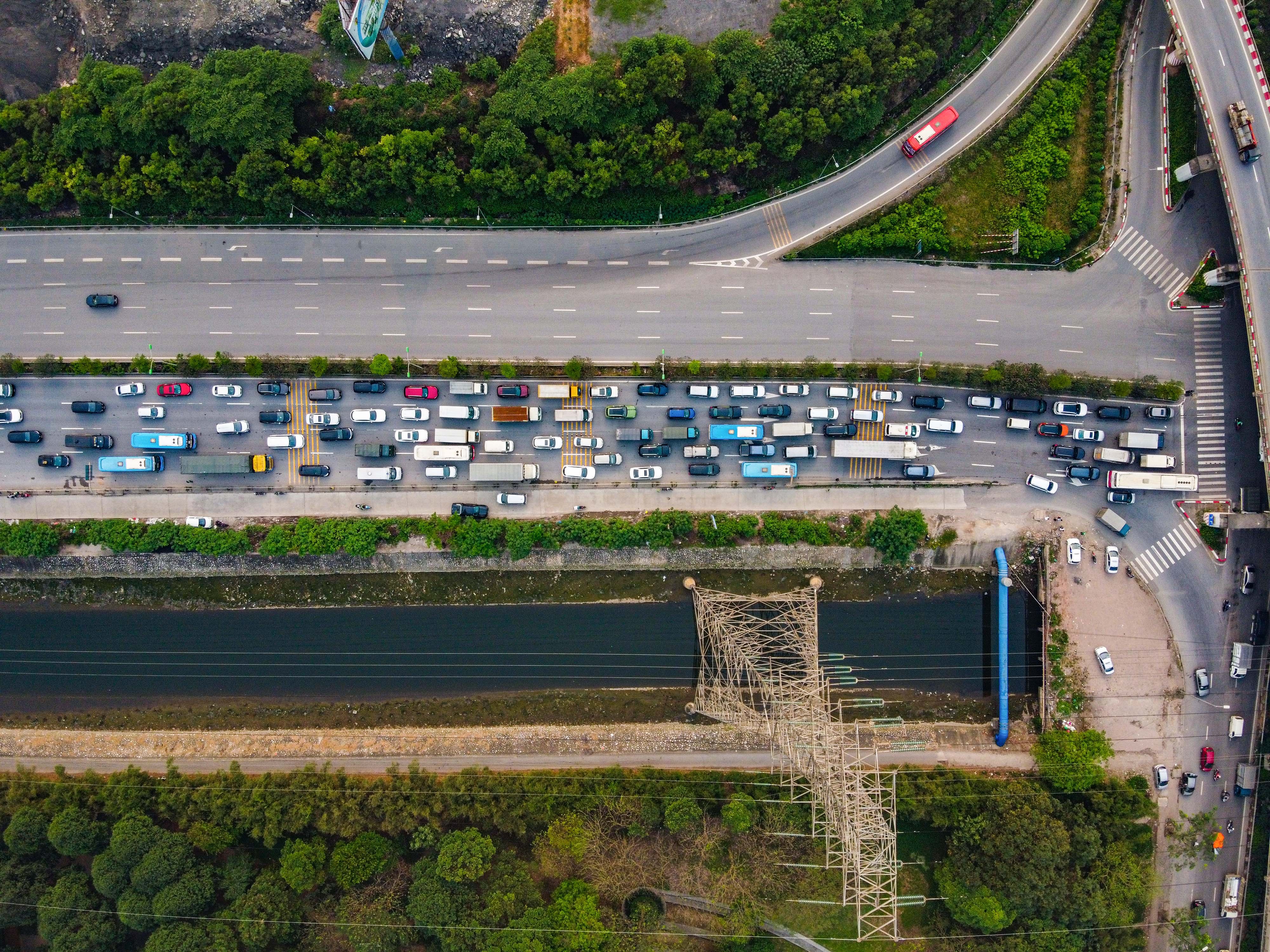 nut giao phap van anh 13