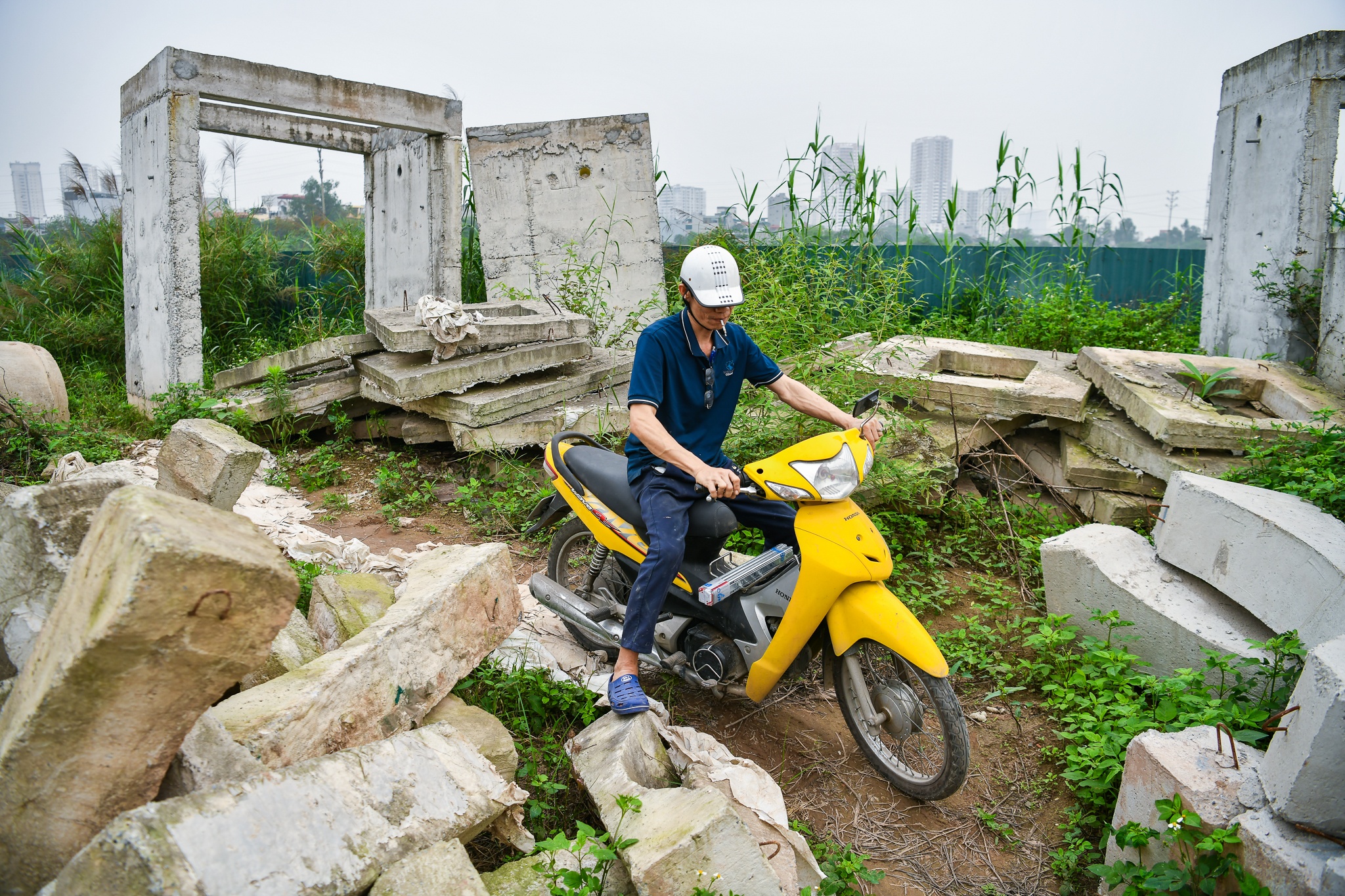 Bo tien ty mua nha lien ke, chu nhan chi co loi vao rong hon 1 m hinh anh