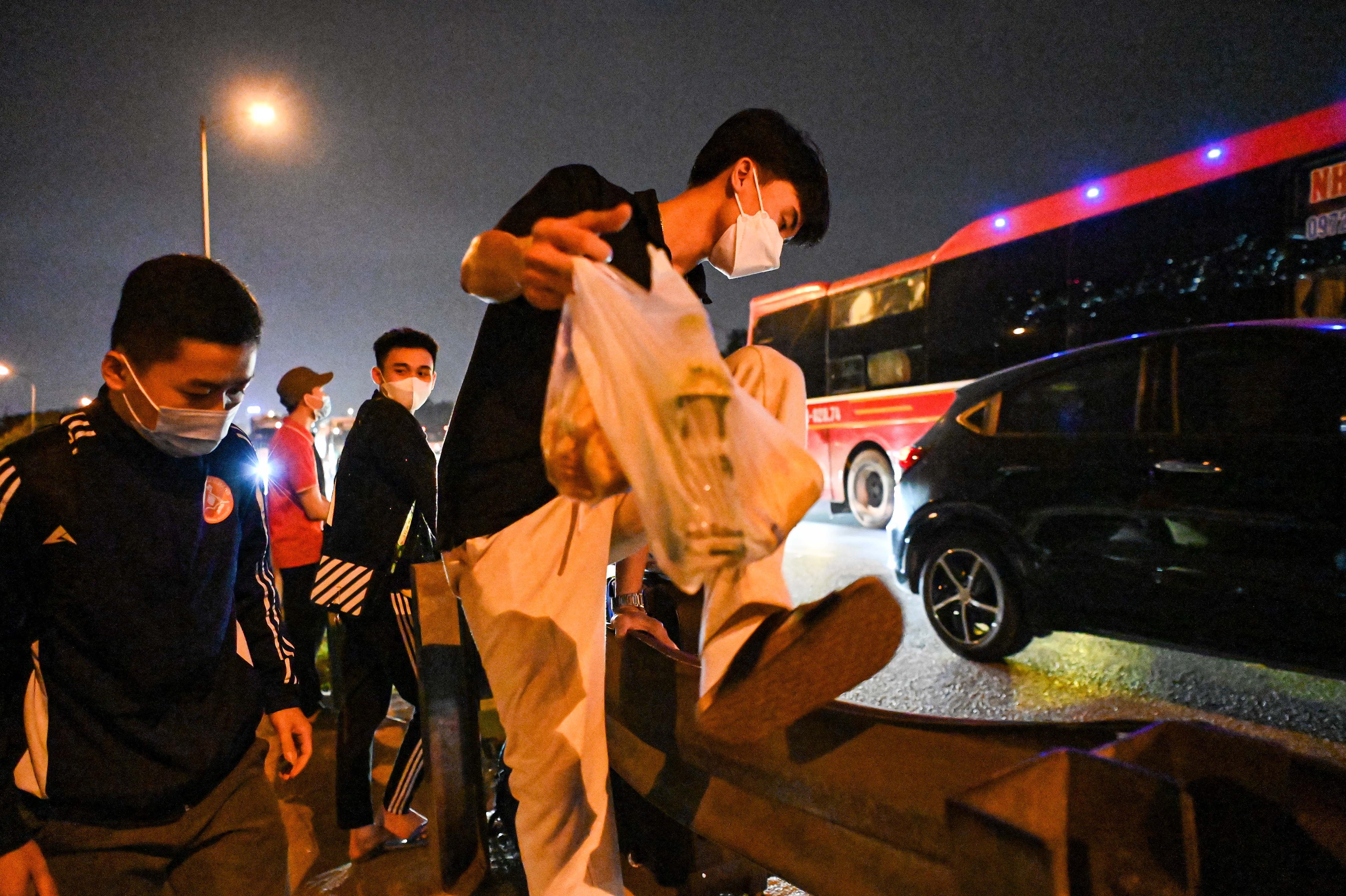 ha noi tac dem anh 8