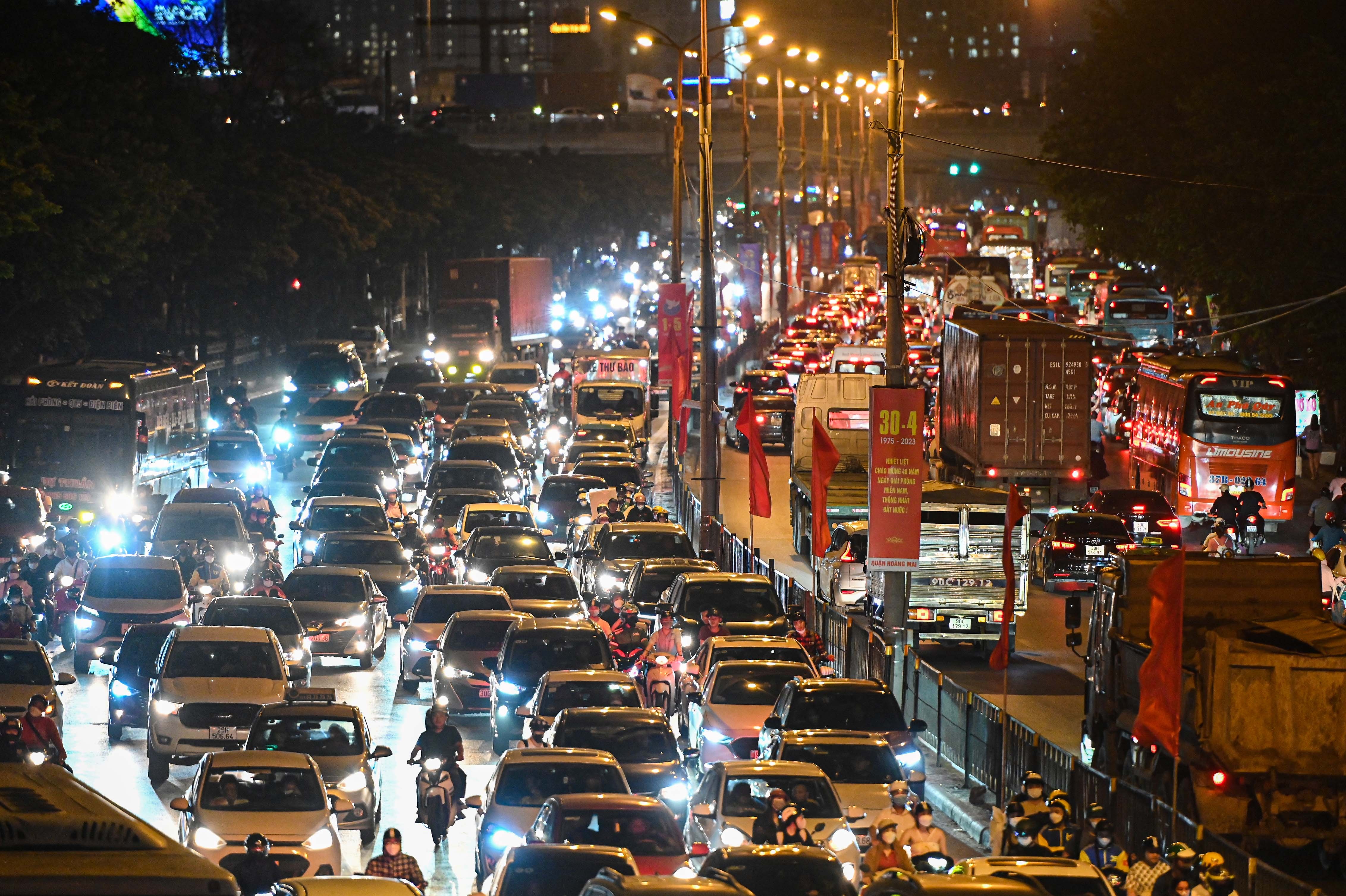 tắc đường nghỉ lễ ảnh 4 tac duong nghi le anh 4