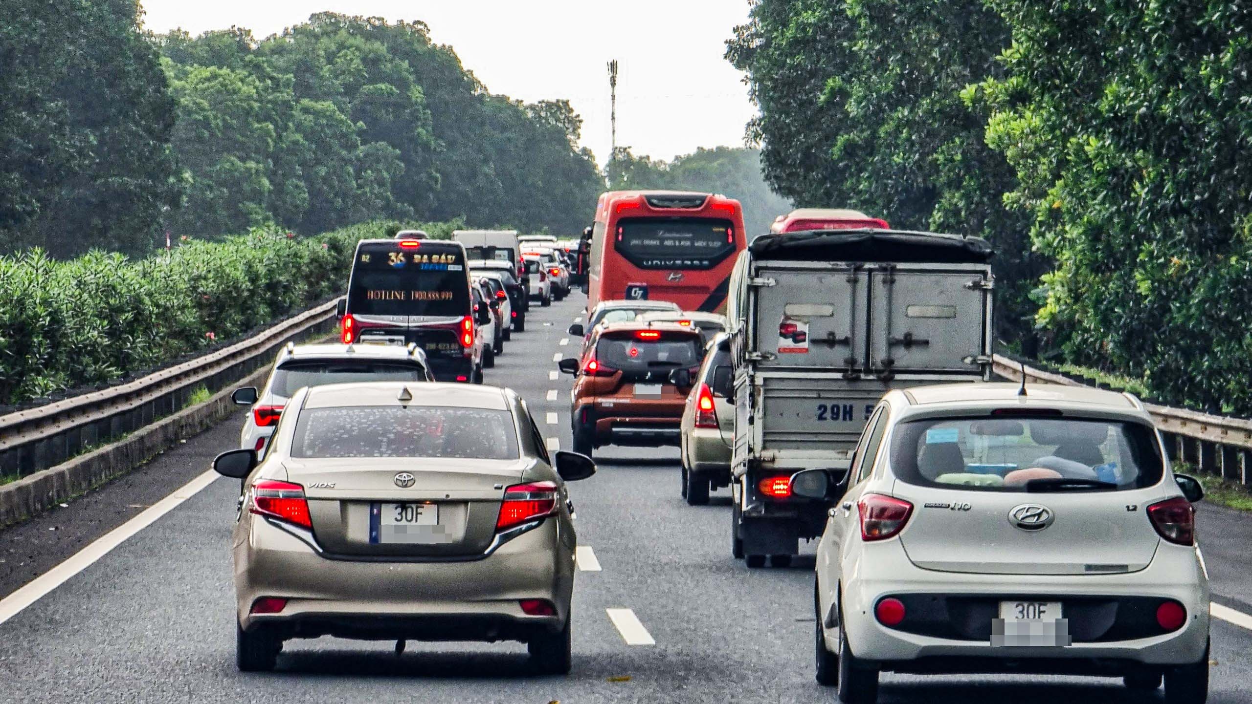 ha noi mua un tac anh 3