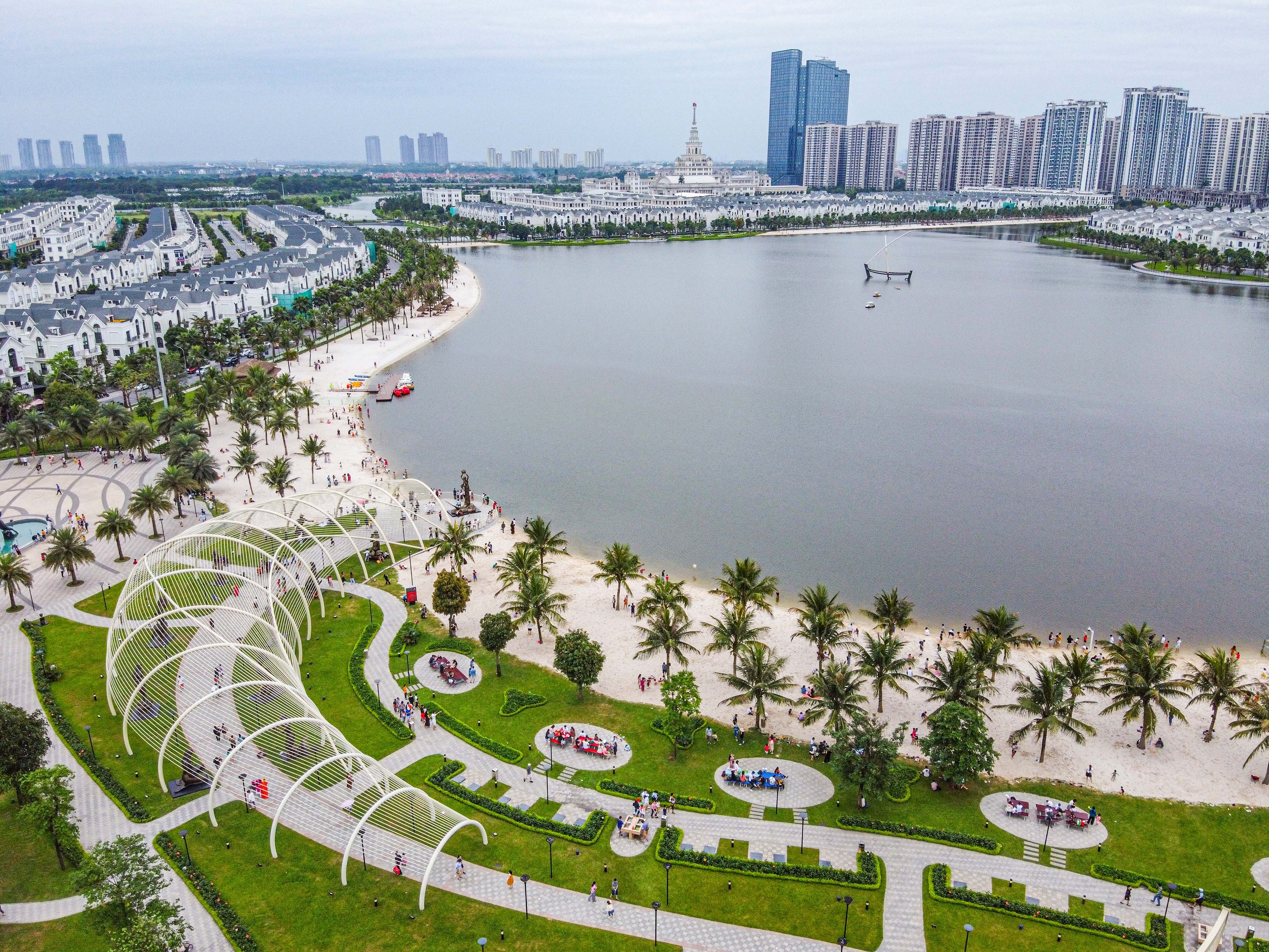 gioi tre choi ven do anh 1