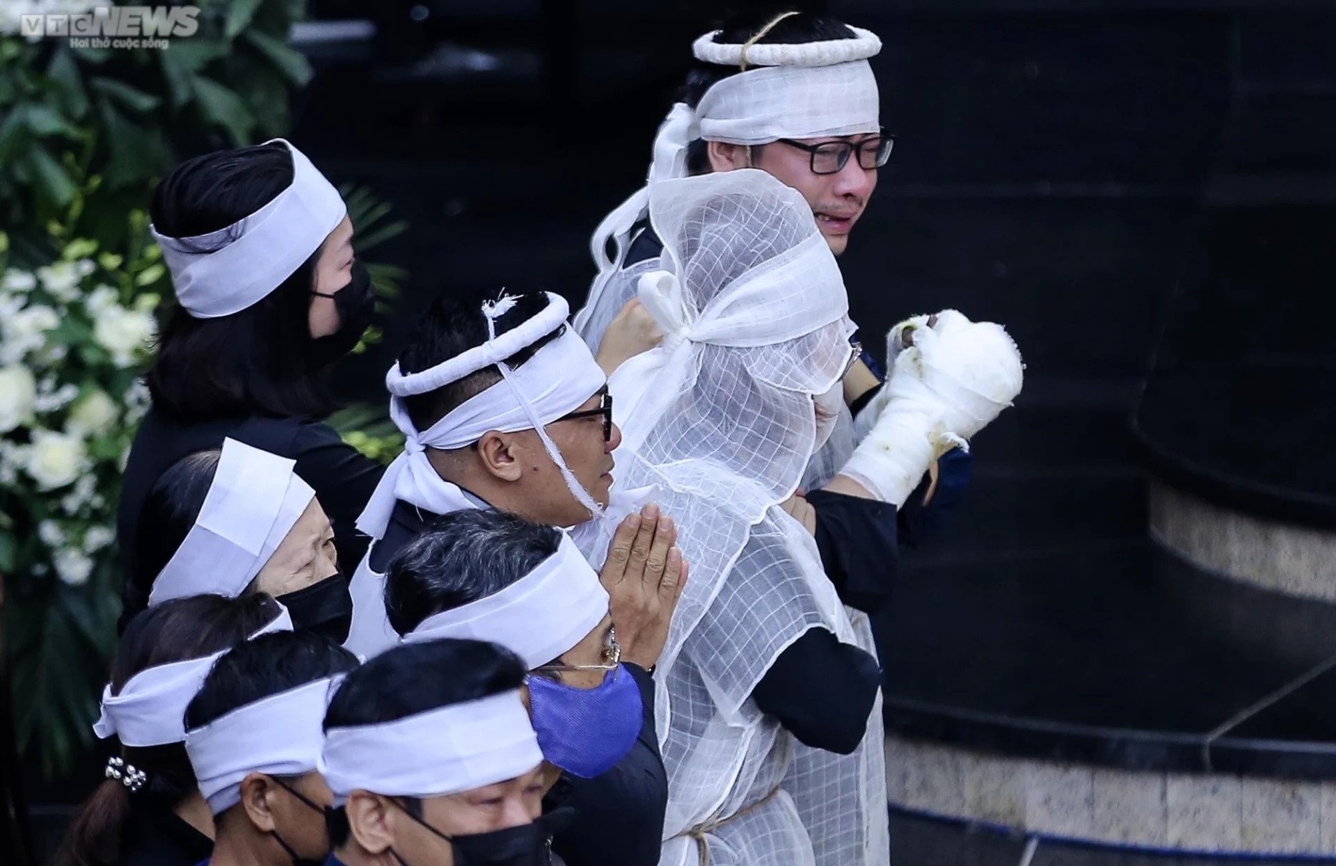 hoa hoan 4 nguoi chet anh 3