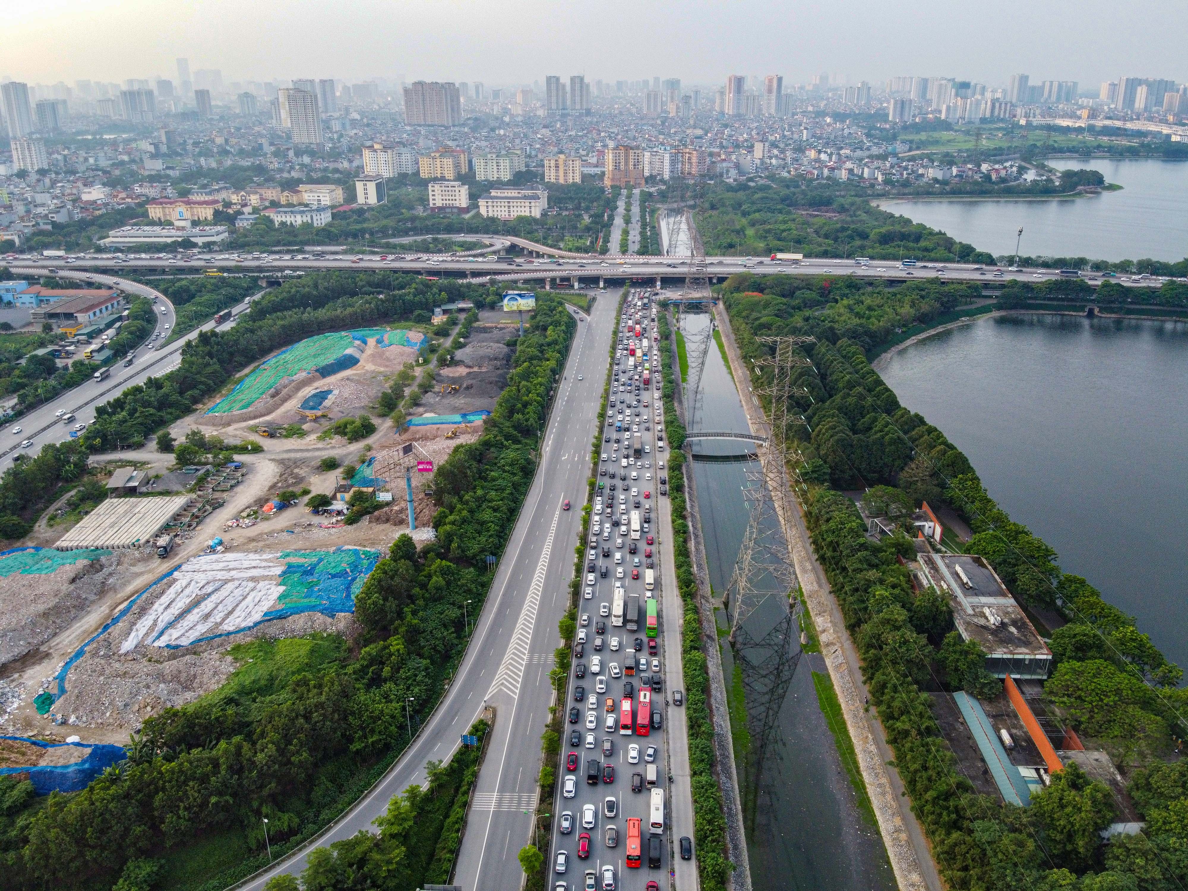 un tac phap van anh 11