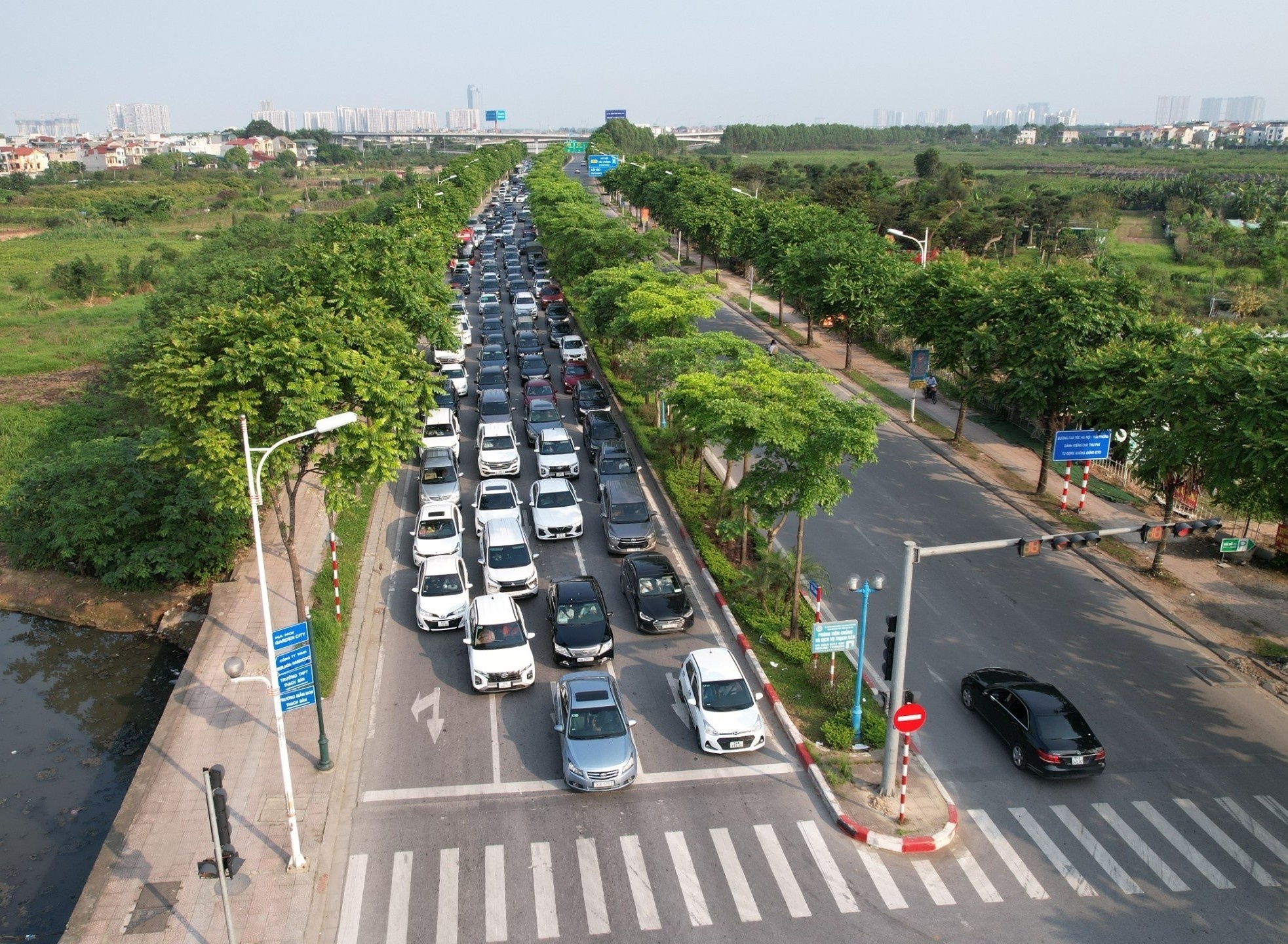 un tac phap van anh 15