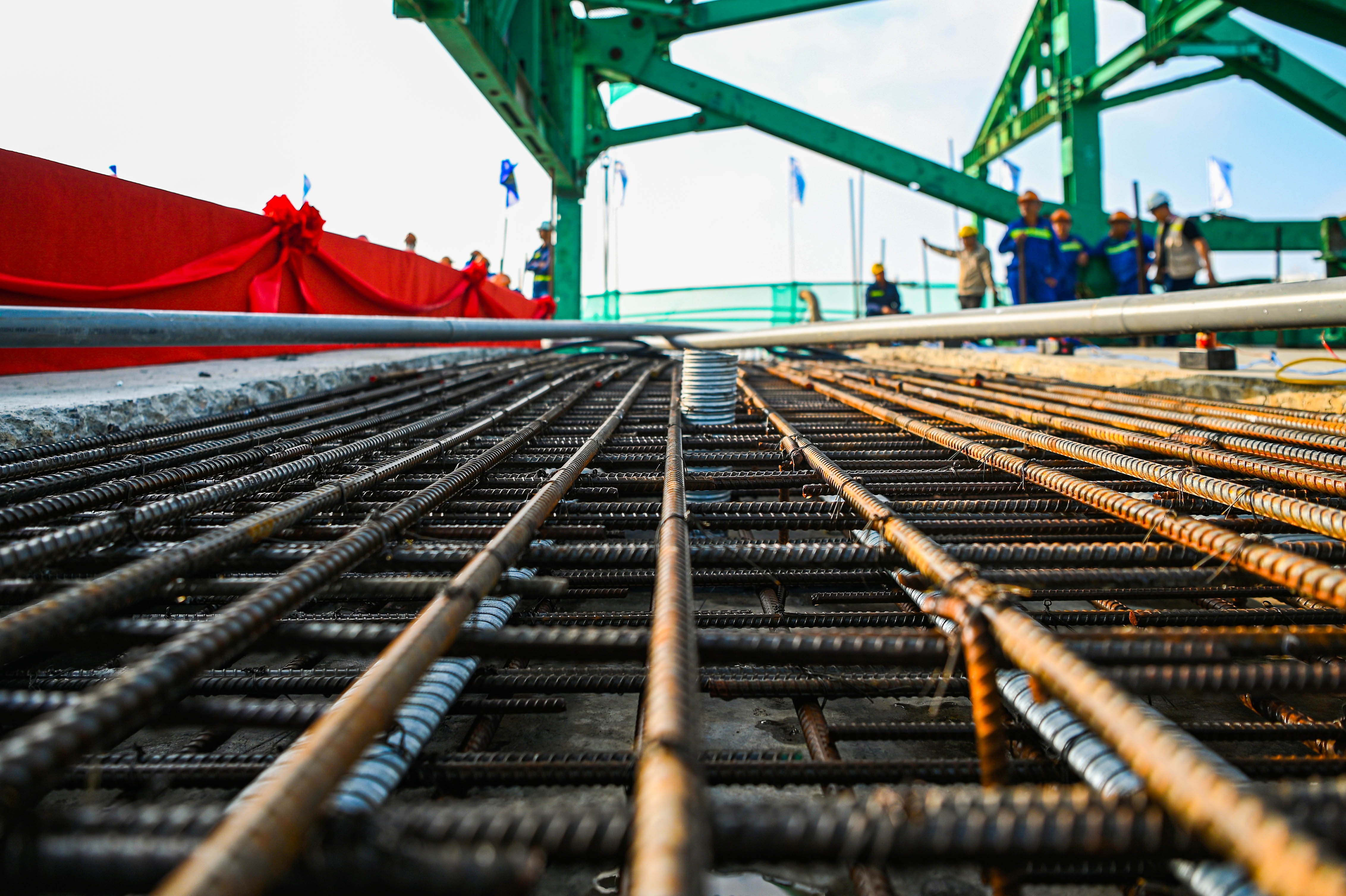 hop long cau vinh tuy anh 8