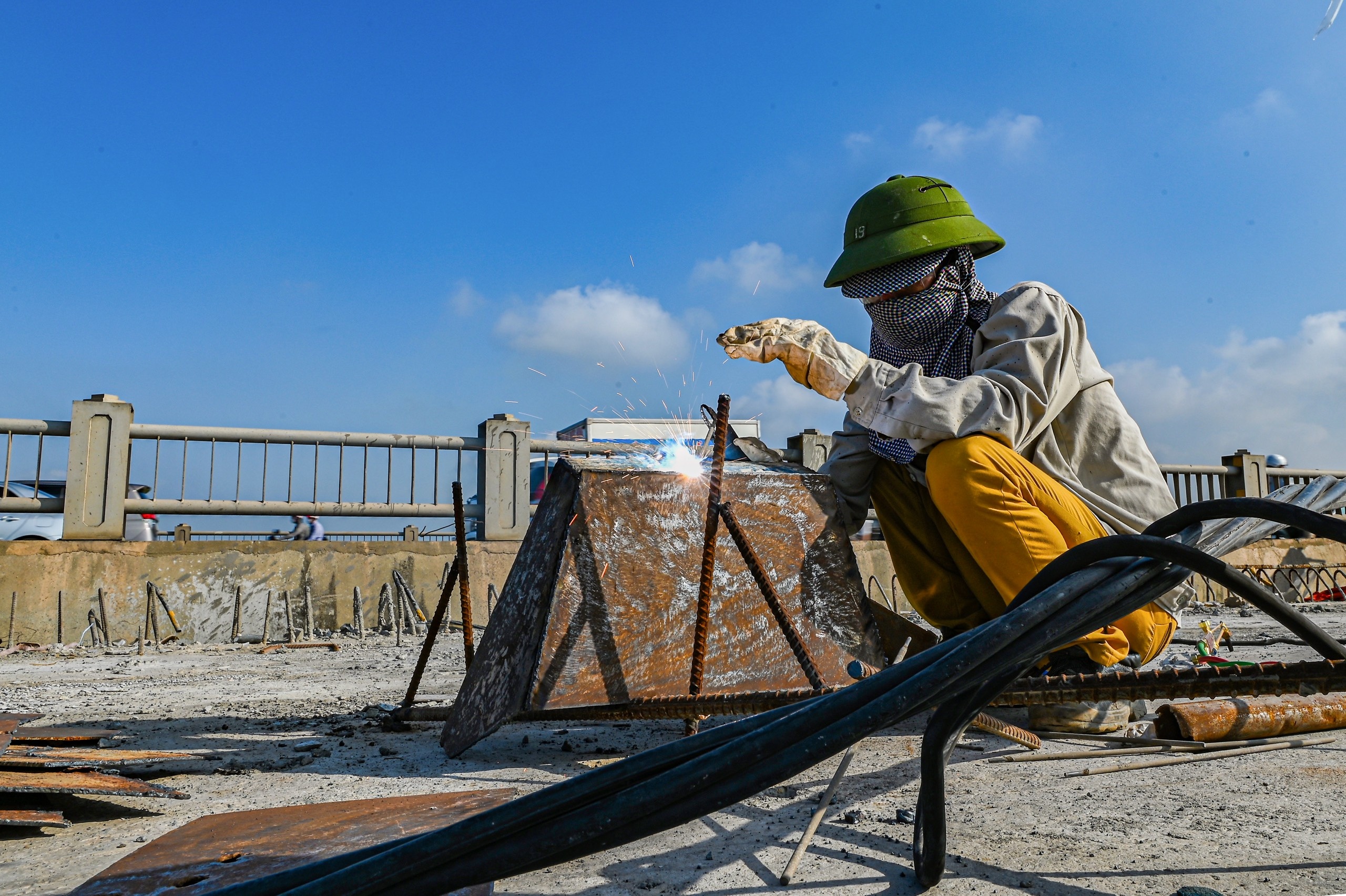 hop long cau vinh tuy anh 5