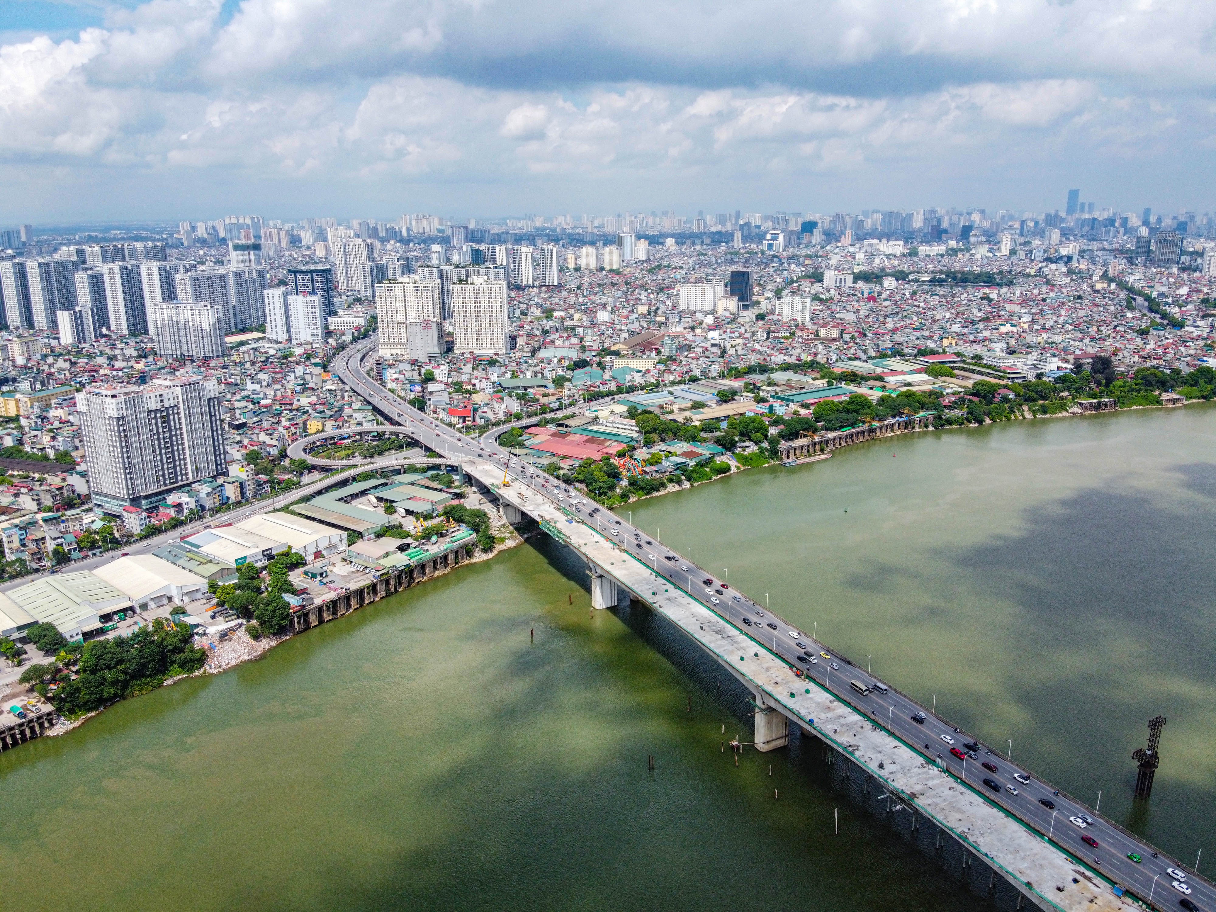 hop long cau vinh tuy anh 3