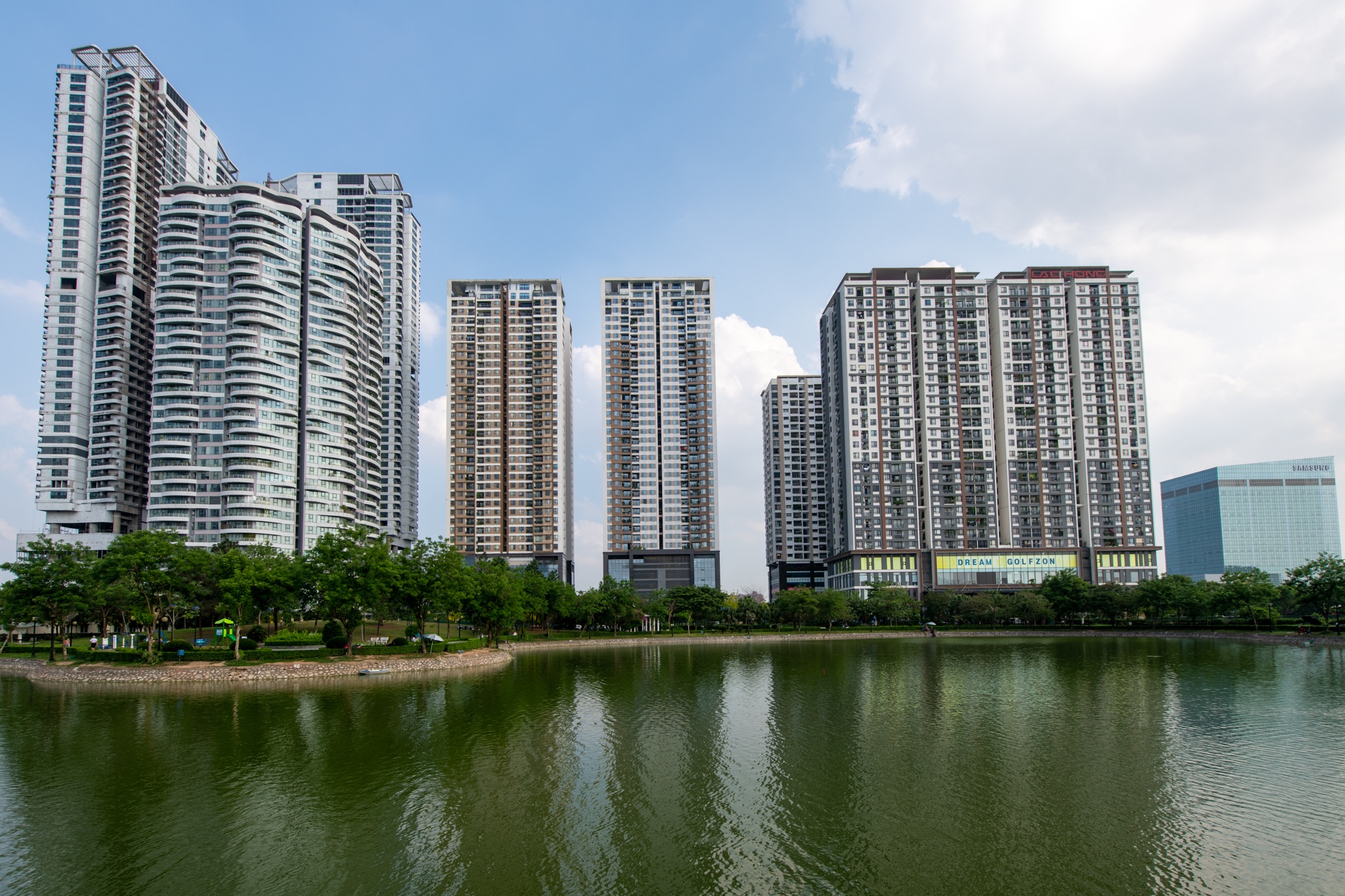 Loat can ho, van phong dat do quanh khu tru so bo nganh o Tay Ho Tay hinh anh