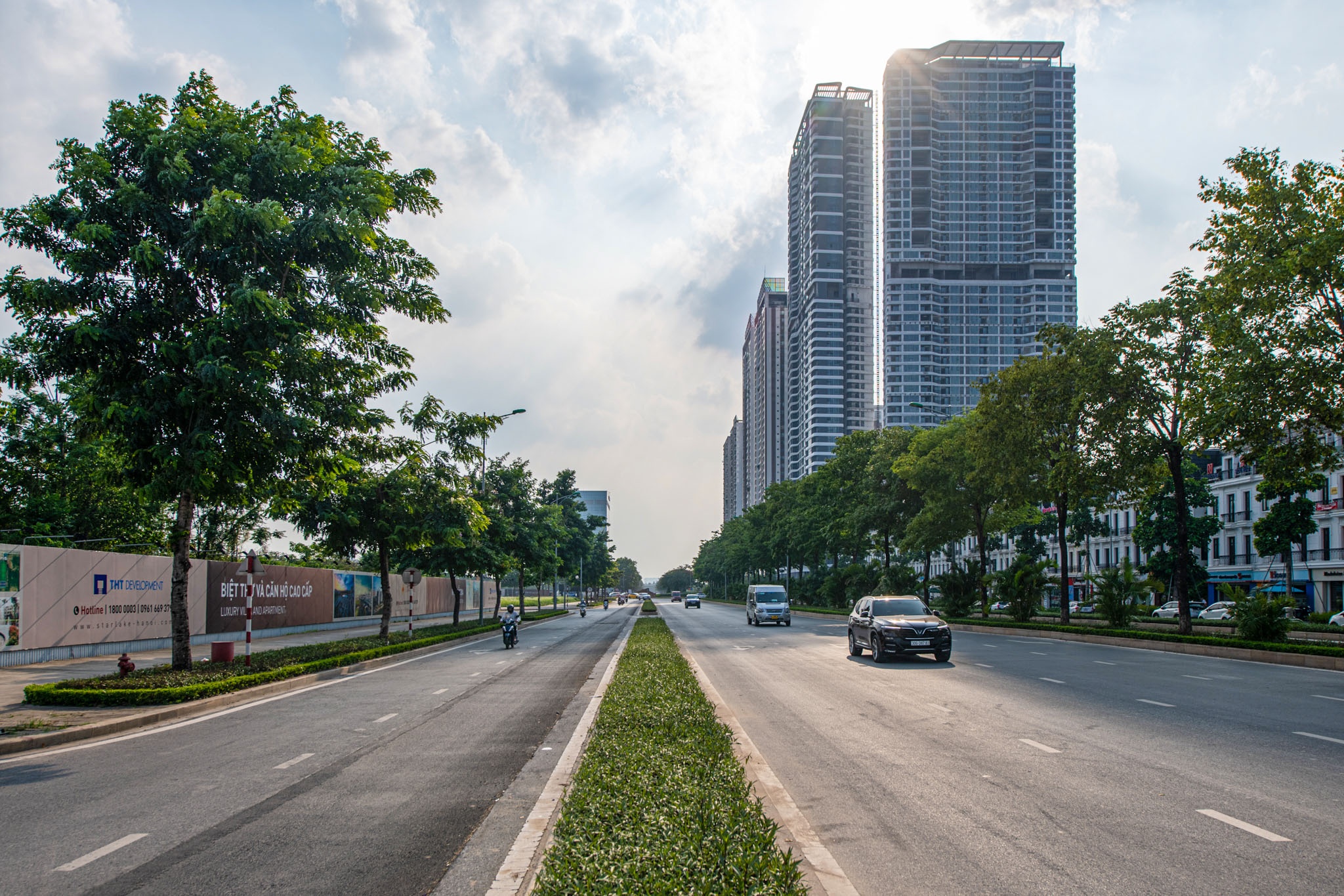 tru so Tay Ho Tay anh 8