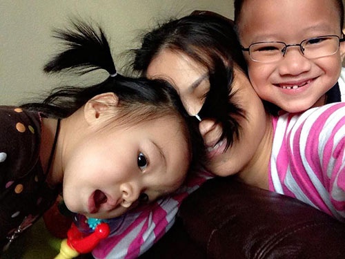 Những gia đình sao Việt có 'đủ nếp, đủ tẻ' | gia đình,sao Việt,hai con,con trai,con gái,hoa hậu Thùy Lâm,Jennifer Phạm,Lý Hải,Anh Khoa,Hồng Ngọc,Ốc Thanh Vân