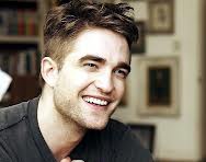 Robert Pattinson chuyen nha de tranh gap Kristen hinh anh