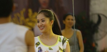 Khanh Thi xuat hien tuoi tan sau mat tich kho hieu hinh anh