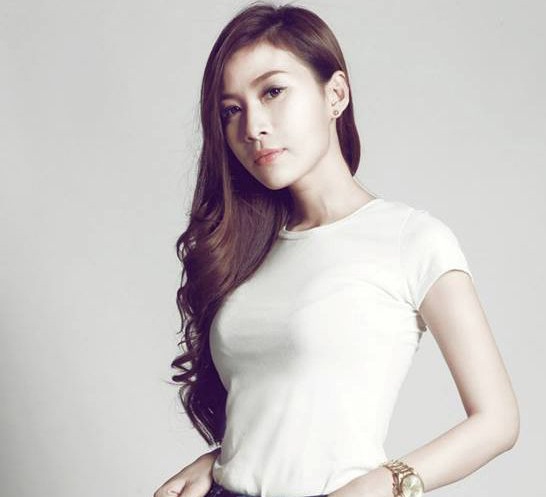 Co nen 'tuyt coi' Vietnam’s Next Top Model? hinh anh