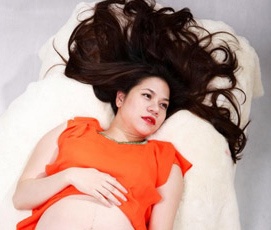 My Dzung khoe bung bau sau 3 thang cuoi hinh anh