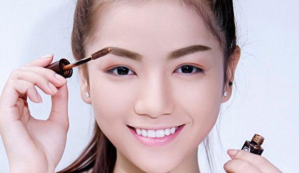 Trang diem cho guong mat tron tro nen thon gon hinh anh