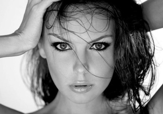 Nguoi mau Nga bi giet hai da man, vut xac o rung hinh anh