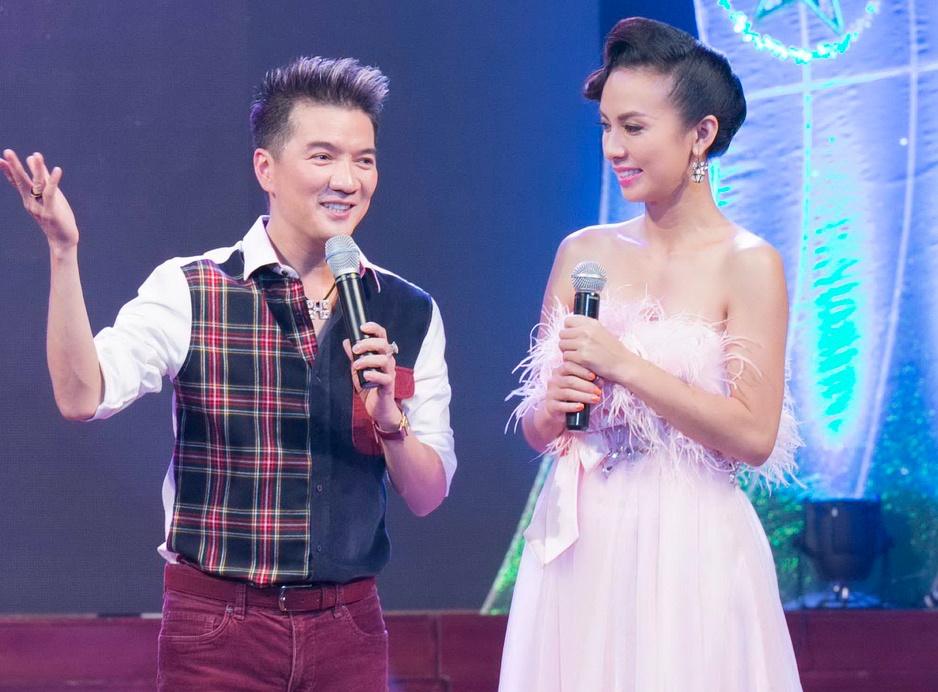 Mr Dam - Huyen Ny don Trung thu ben khan gia nhi hinh anh