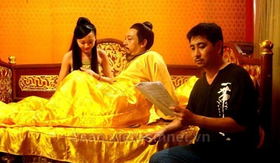Phim co trang Viet he lo canh hau truong hoanh trang hinh anh