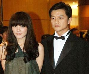 Xon xao tin Vuong Phi - Ly A Bang gia vo ly di hinh anh